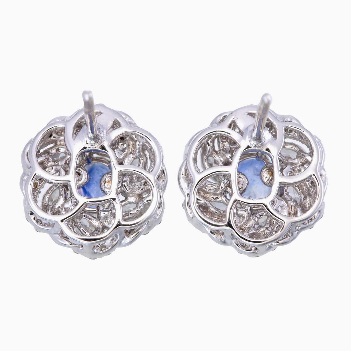 1,27 Karat Blauer Saphir und Diamant-Ohrringe aus 18 Karat Weißgold (Ovalschliff) im Angebot