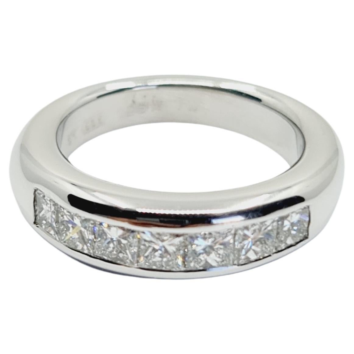1.27 Carat Diamond Ring G/IF 14k White Gold, 7 Princess Cut Diamonds For Sale