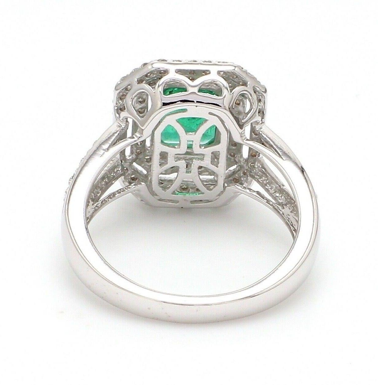 For Sale:  1.27 Carat Emerald Diamond 18 Karat White Gold Ring 2