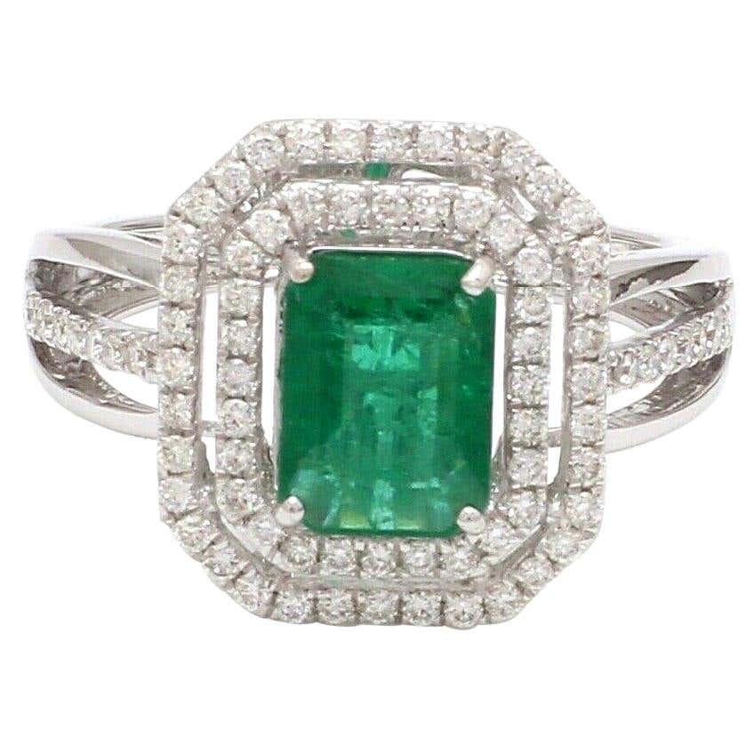 3.27 Carat Emerald 3.60 Carat Diamond 14 Karat Gold Ring For Sale at ...