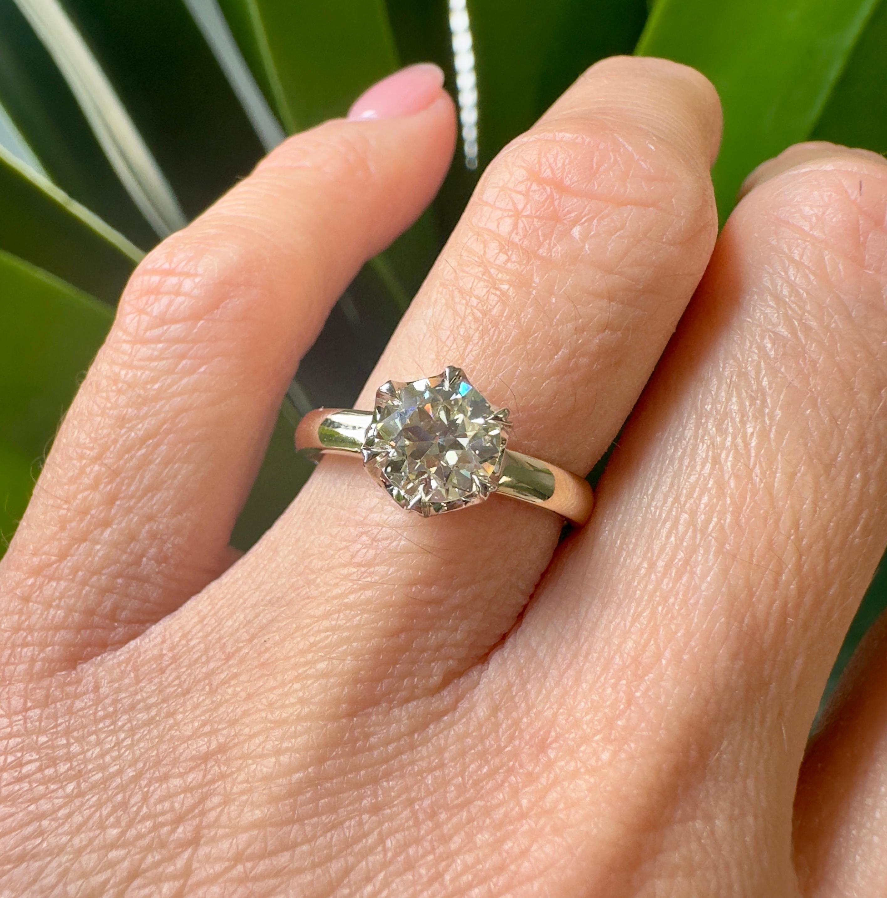 1.27 Carat Old Euro Brilliante Diamond Ring GIA Certified in 14k Two-Tone Ring (Bague à deux tons) Bon état à Houston, TX