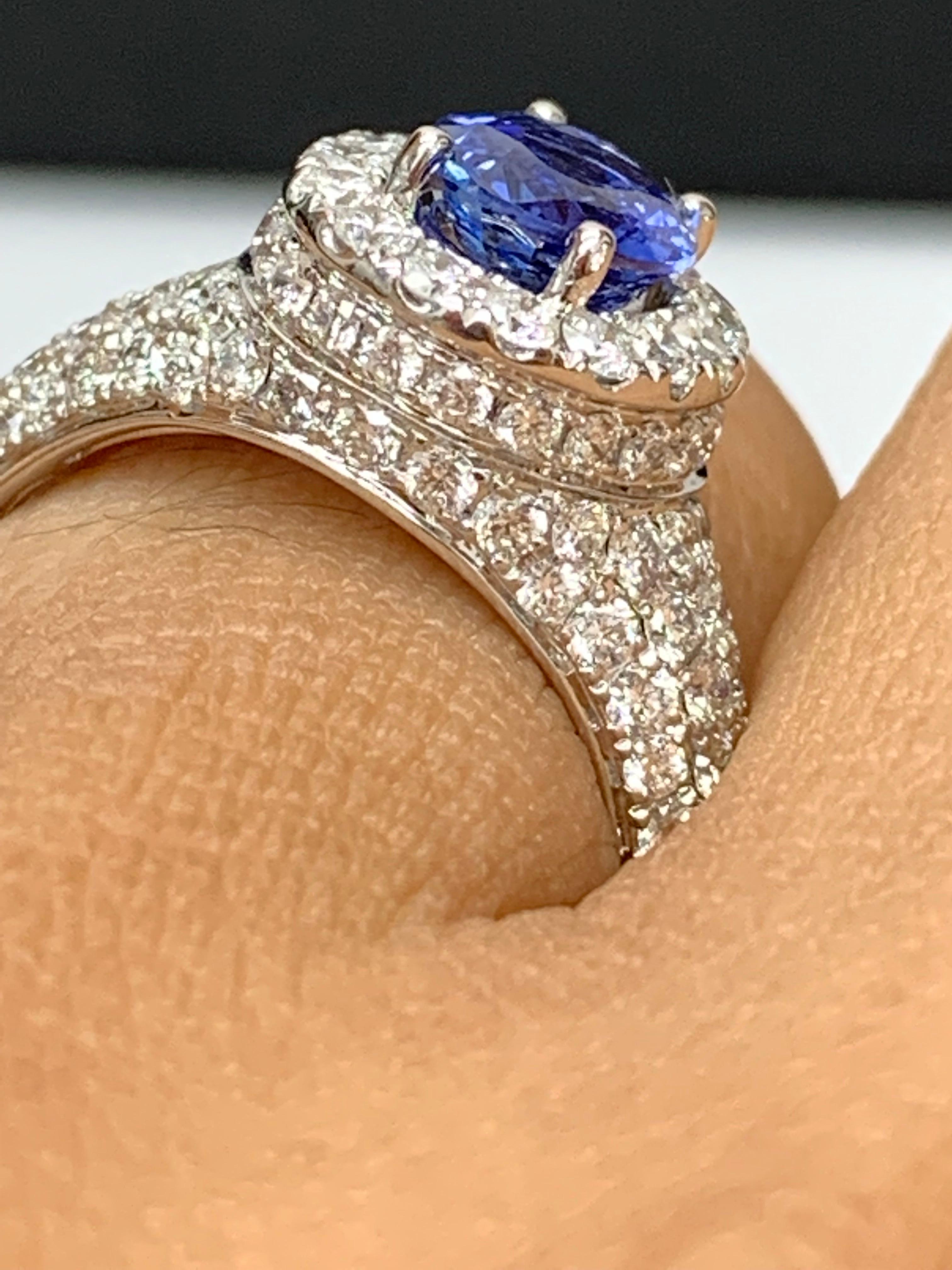1,27 Karat Ovalschliff Blauer Saphir und Diamant Mode-Ring aus 18 Karat Weißgold im Angebot 11