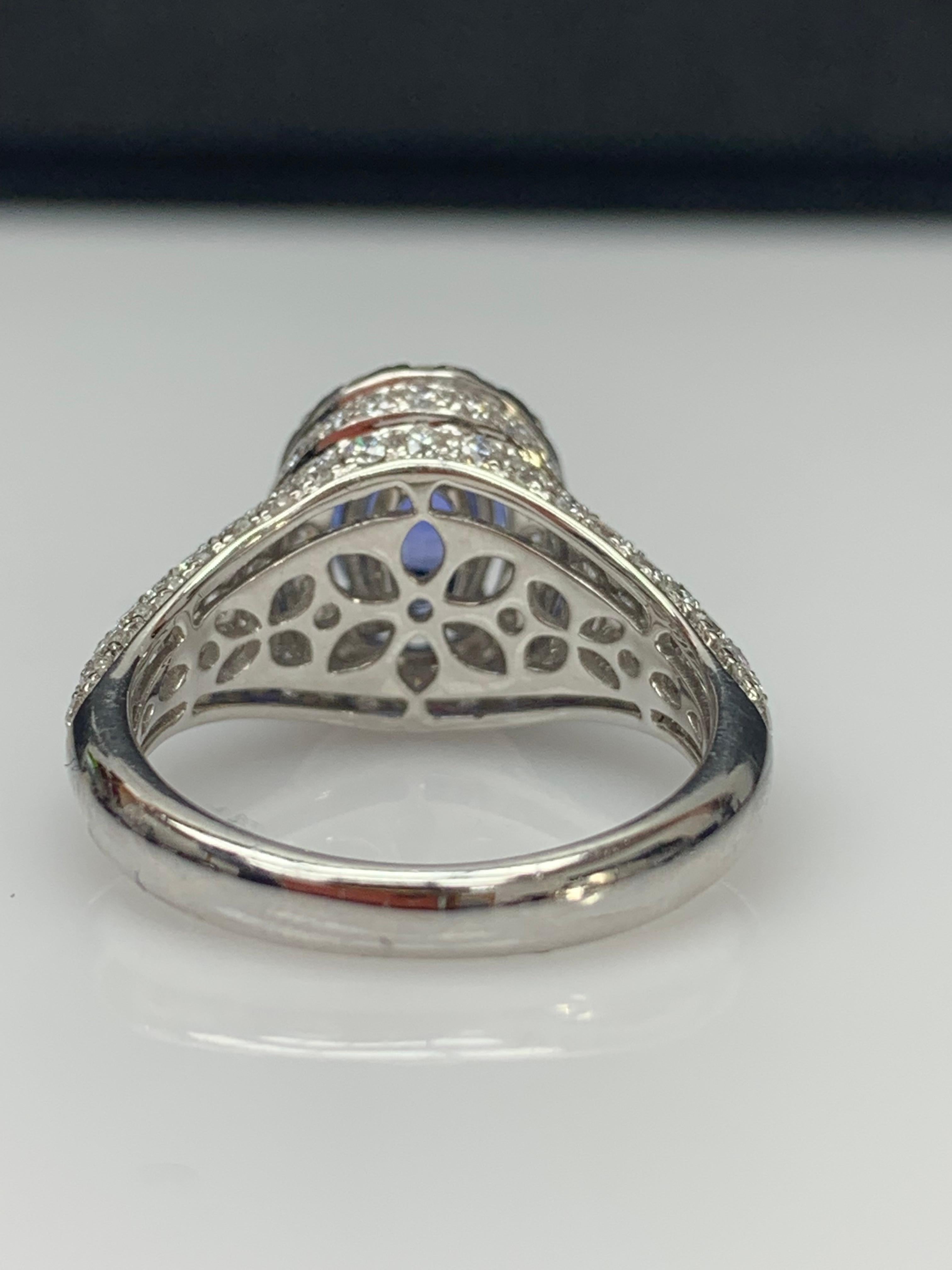 1,27 Karat Ovalschliff Blauer Saphir und Diamant Mode-Ring aus 18 Karat Weißgold Damen im Angebot