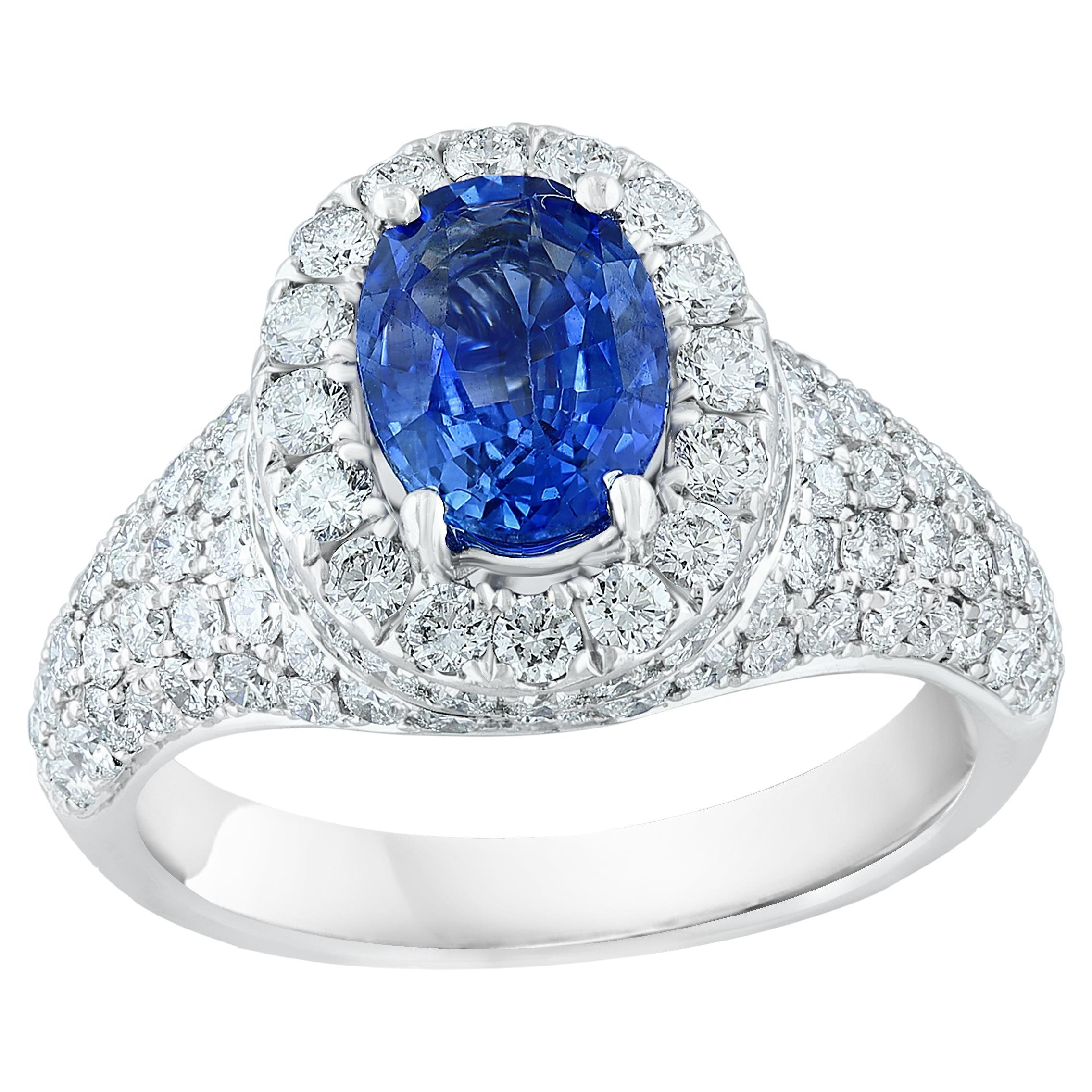 Bague à la mode en or blanc 18 carats avec saphir bleu taille ovale de 1,27 carat et diamants