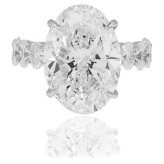 12.7 Carat Oval Diamond Ring Brilliant White 18K Gold Unparalleled Brilliance