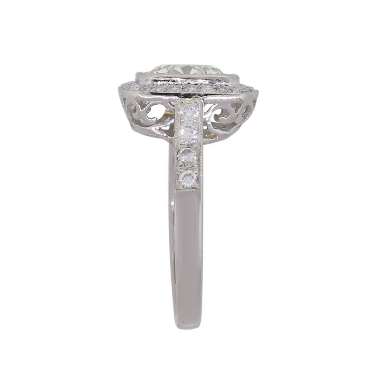 Round Cut 1.27 Carat Round Brilliant Diamond Engagement Ring