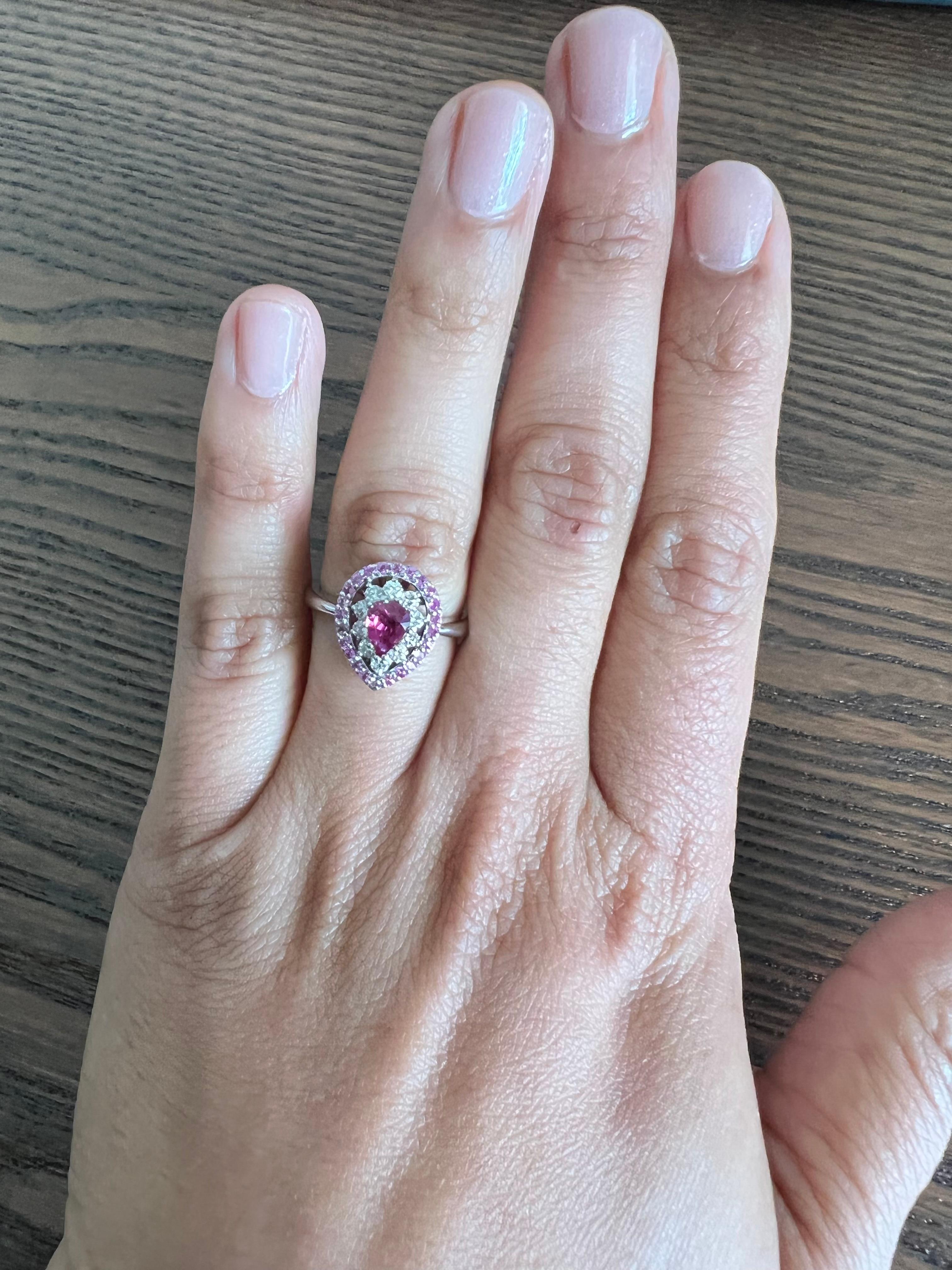 1.27 Carat Ruby Pink Sapphire Diamond White Gold Engagement Ring In New Condition For Sale In Los Angeles, CA
