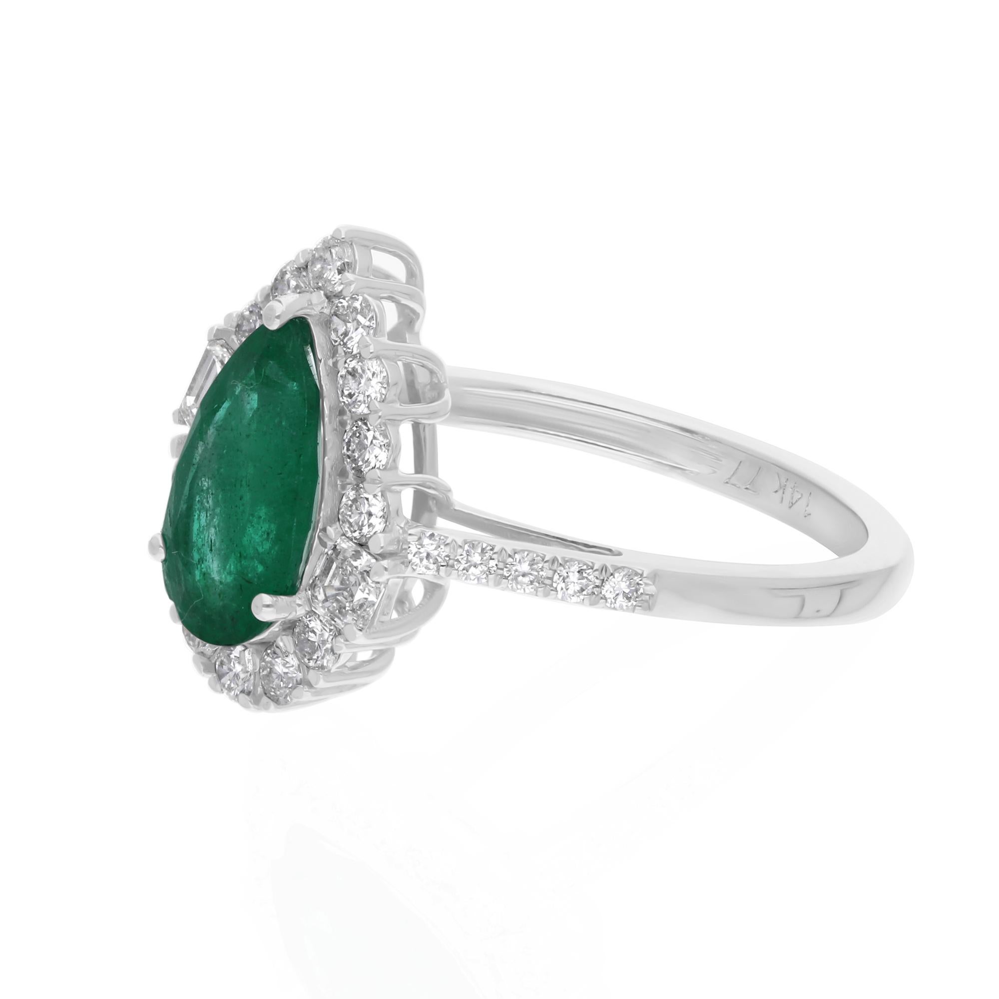Modern 1.27 Carat Zambian Emerald Gemstone Ring 0.67 Ct SI/H Diamond 14k White Gold For Sale