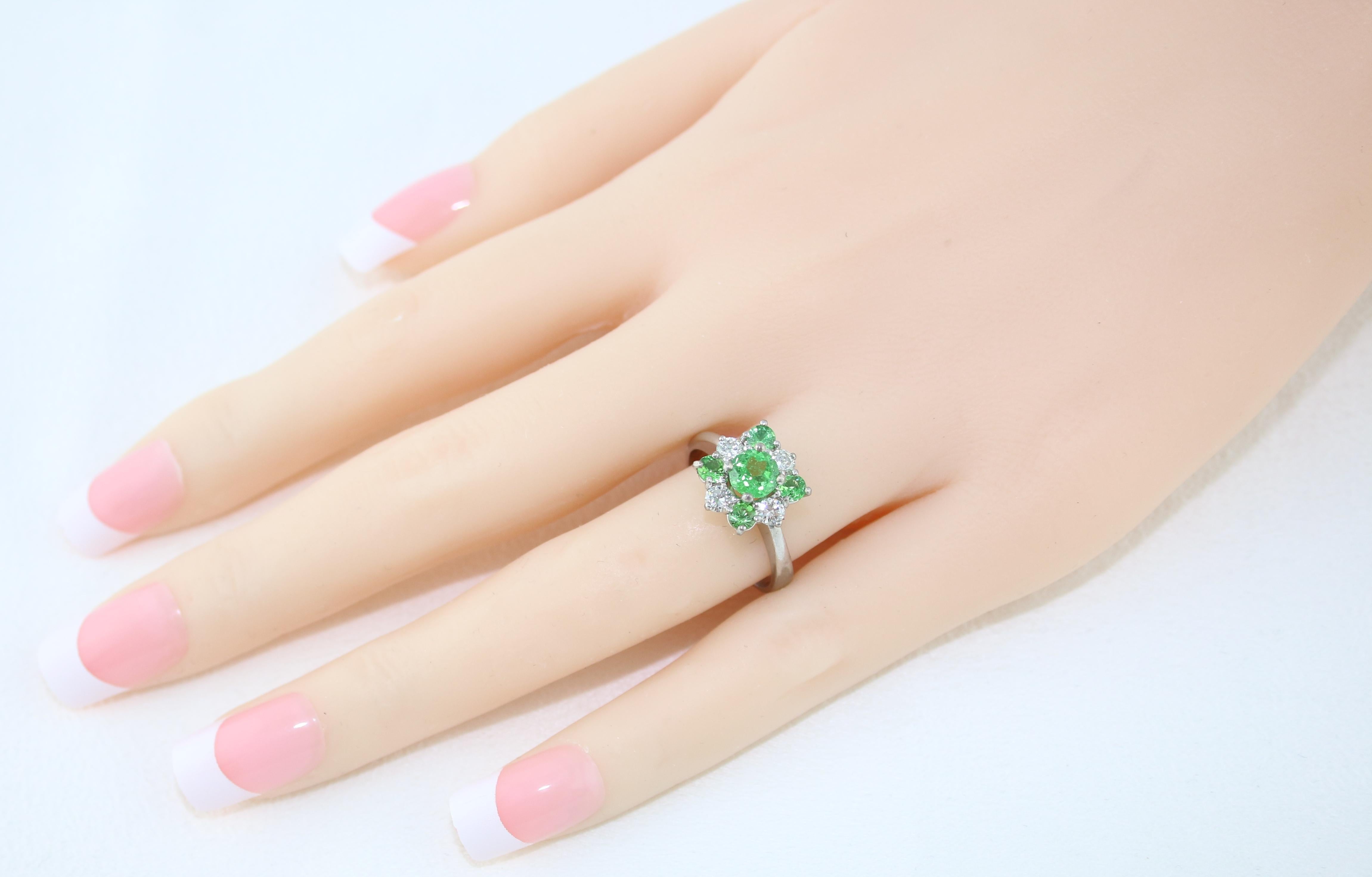 Women's 1.27 Carat Tsavorite Diamond Gold Cluster Ring For Sale