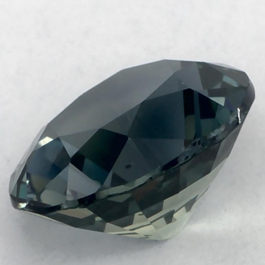 1.27 Karat Grüner Saphir Oval Loser Edelstein im Angebot 1