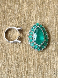 12.70 Carat Emerald Ring Set in 18 Karat Gold with Diamonds