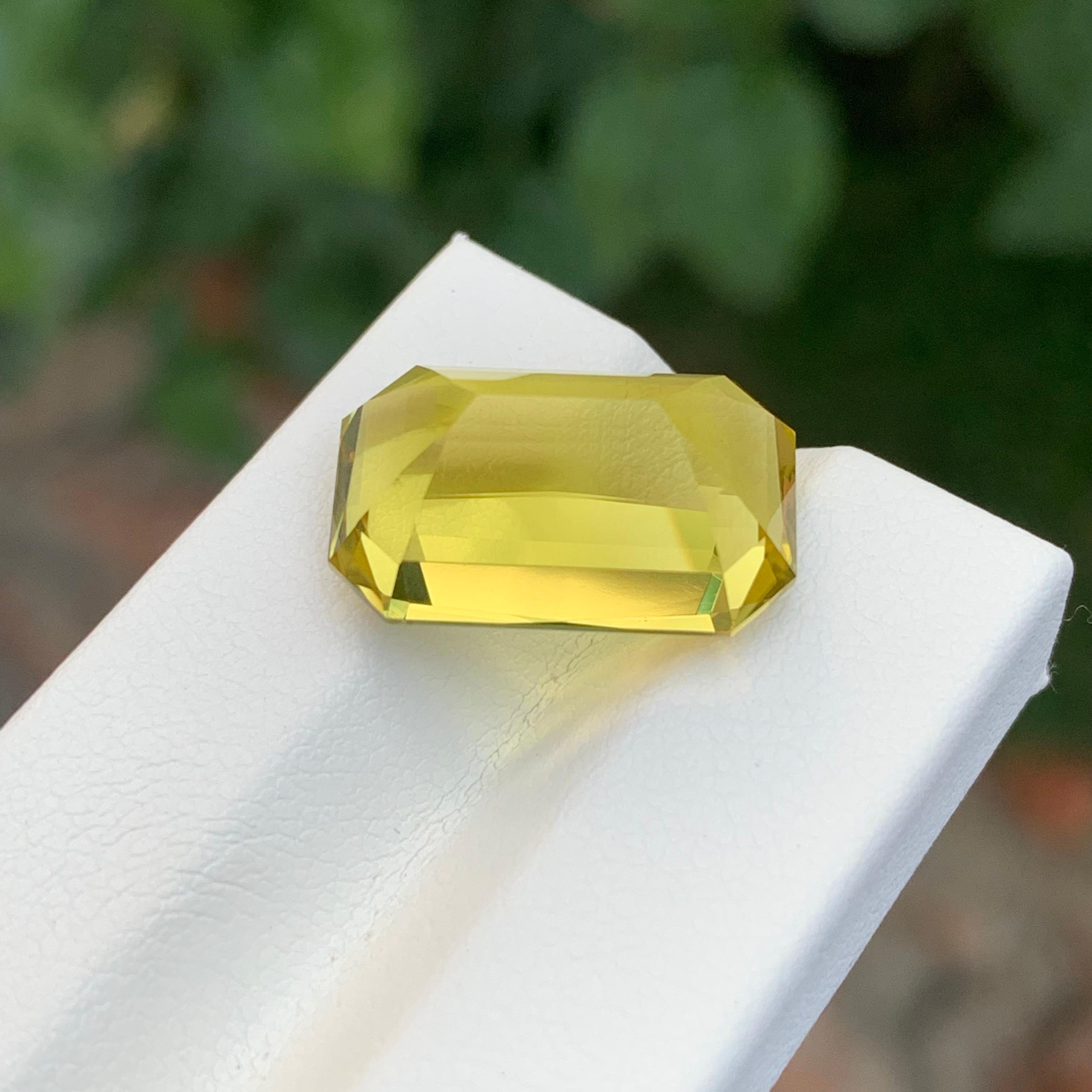 12,70 Karat natürlicher loser Zitronenquarz Smaragd Form Edelstein im Angebot 4