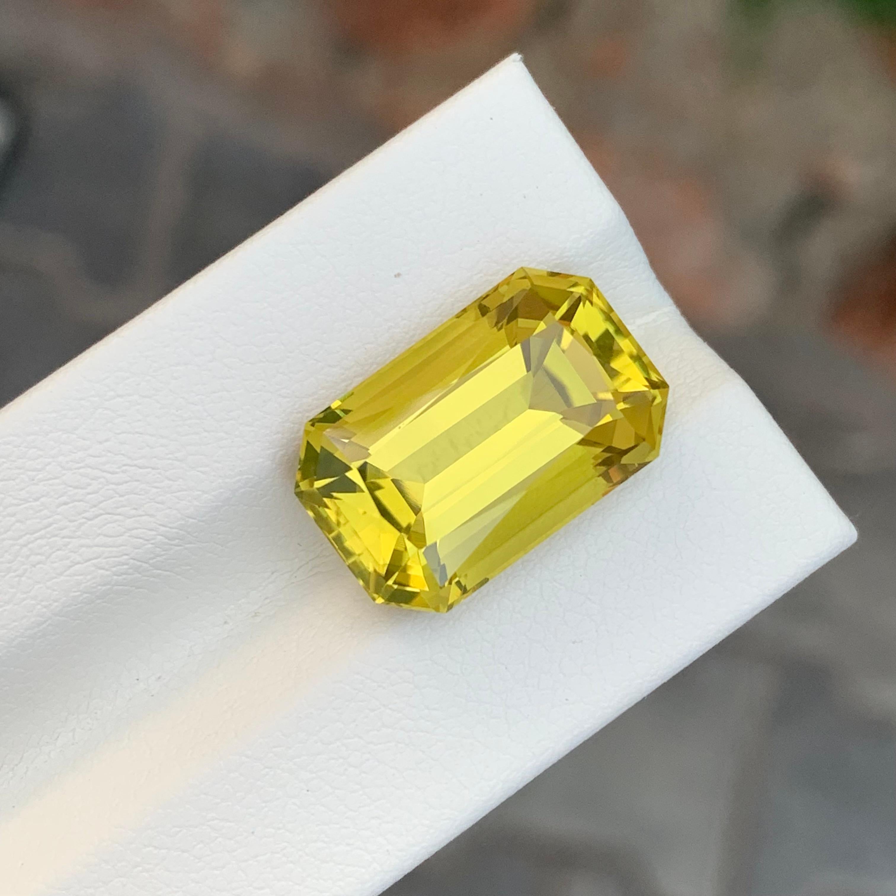 12,70 Karat natürlicher loser Zitronenquarz Smaragd Form Edelstein im Angebot 2