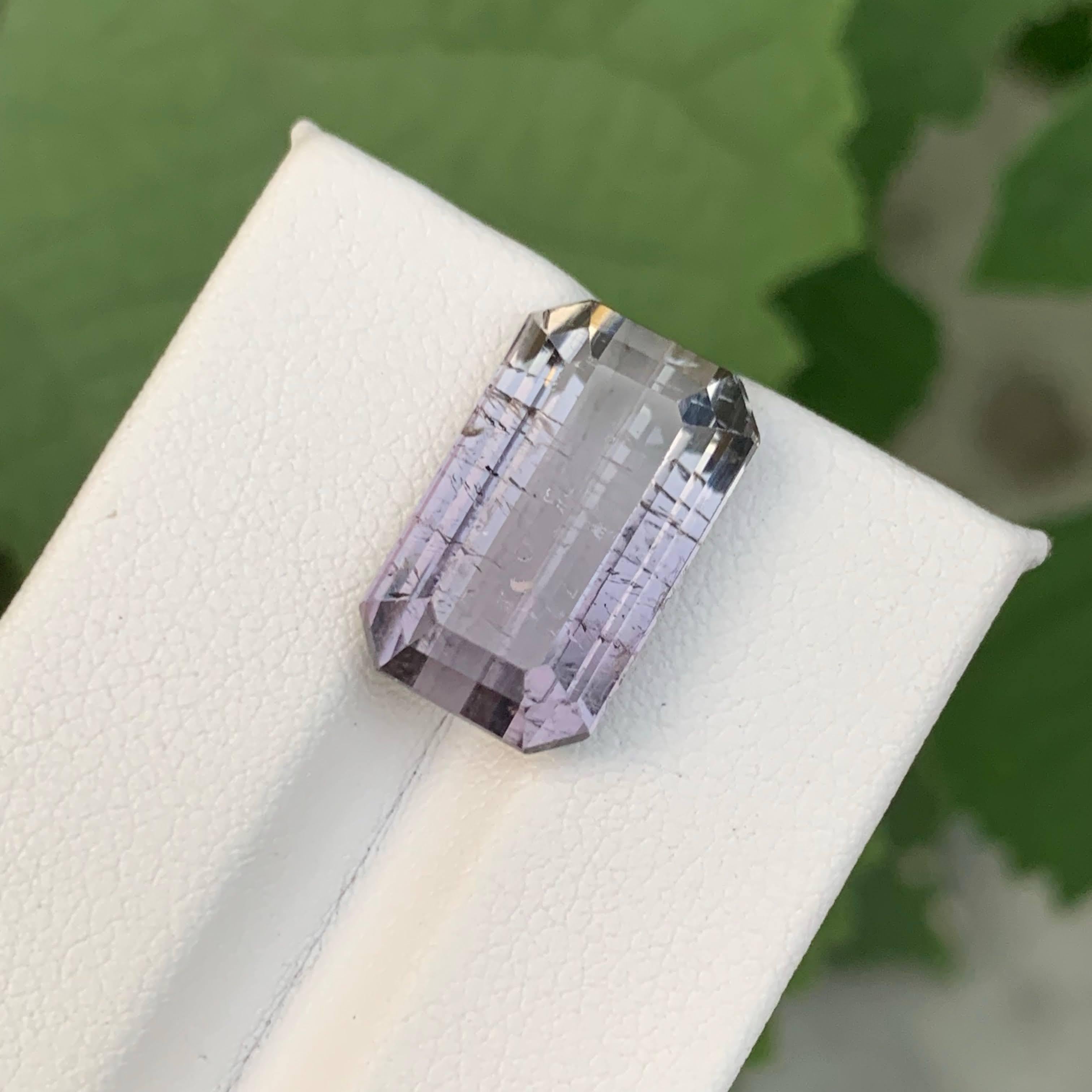 Taille émeraude 12.70 Carat Natural Loose Stylish Purple Tourmaline Emerald Cut Afghan Gemstone (pierre précieuse afghane) en vente