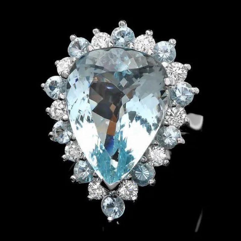 Mixed Cut 12.70 Carats Natural Aquamarine and Diamond 14K Solid White Gold Ring For Sale