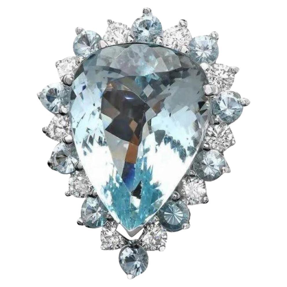 12.70 Carats Natural Aquamarine and Diamond 14K Solid White Gold Ring