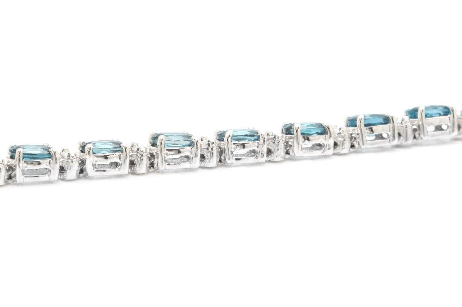 12.70 Carats Natural London Blue Topaz & Diamond 14k Solid White Gold Bracelet In New Condition For Sale In Los Angeles, CA