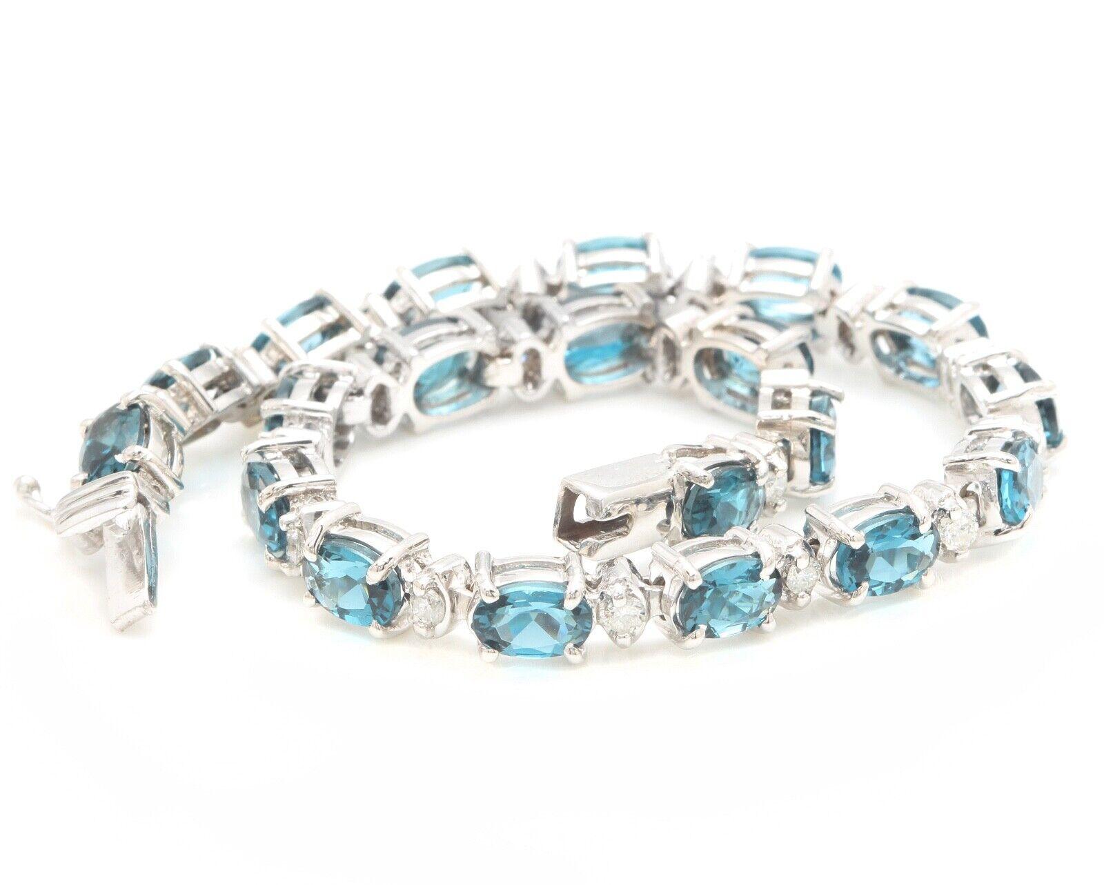 Women's 12.70 Carats Natural London Blue Topaz & Diamond 14k Solid White Gold Bracelet For Sale
