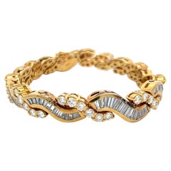 12.70ct Baguette & Round Diamond Link Bracelet en or jaune 18K