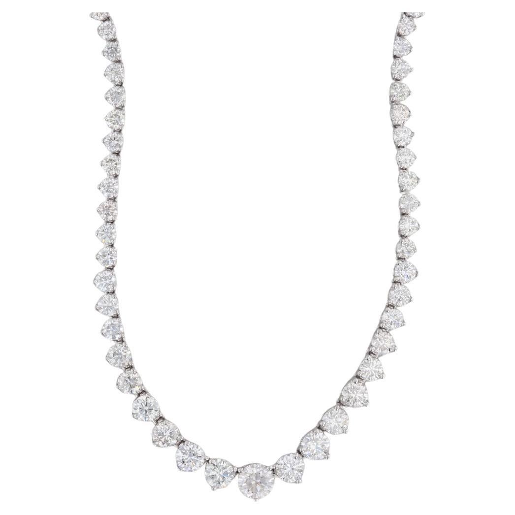 Collana Tennis con diamanti graduati da 12,70 ct. in oro bianco 14k da 17 pollici