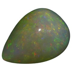 Opale cabochon poire de 12.72 carats