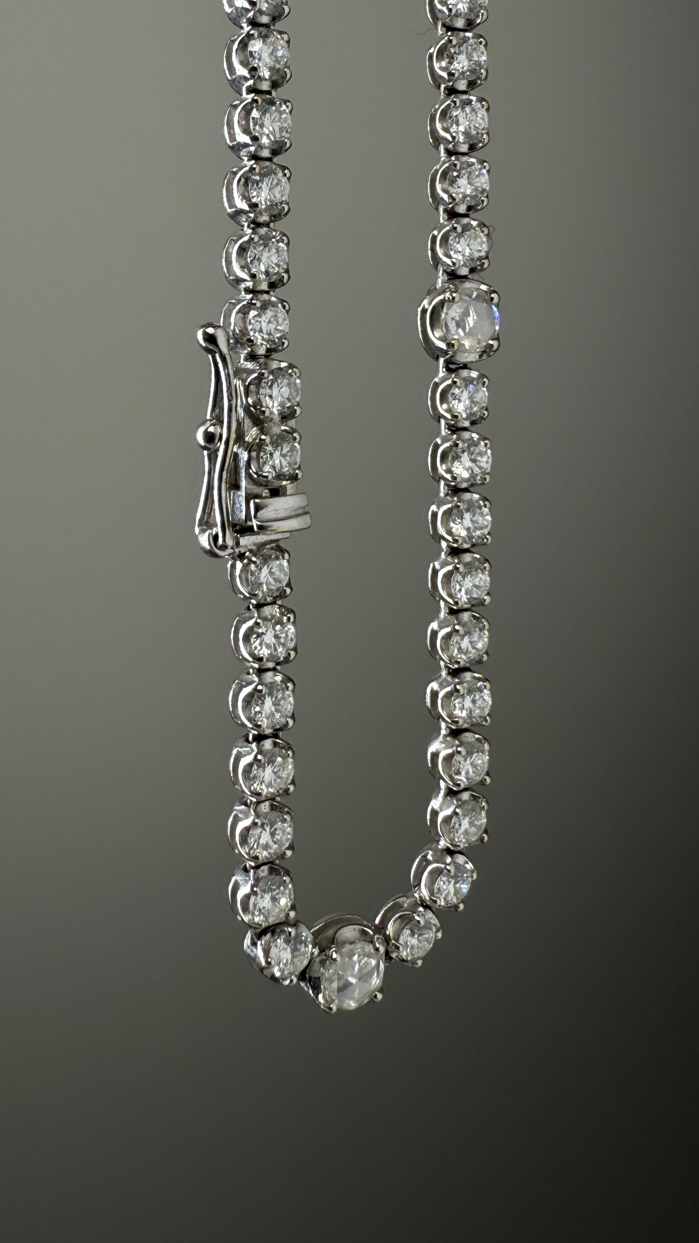 Taille brillant Collier Riviera en diamant miné de 12,75 carats : Opéra de 32 pouces en or blanc 18 carats en vente