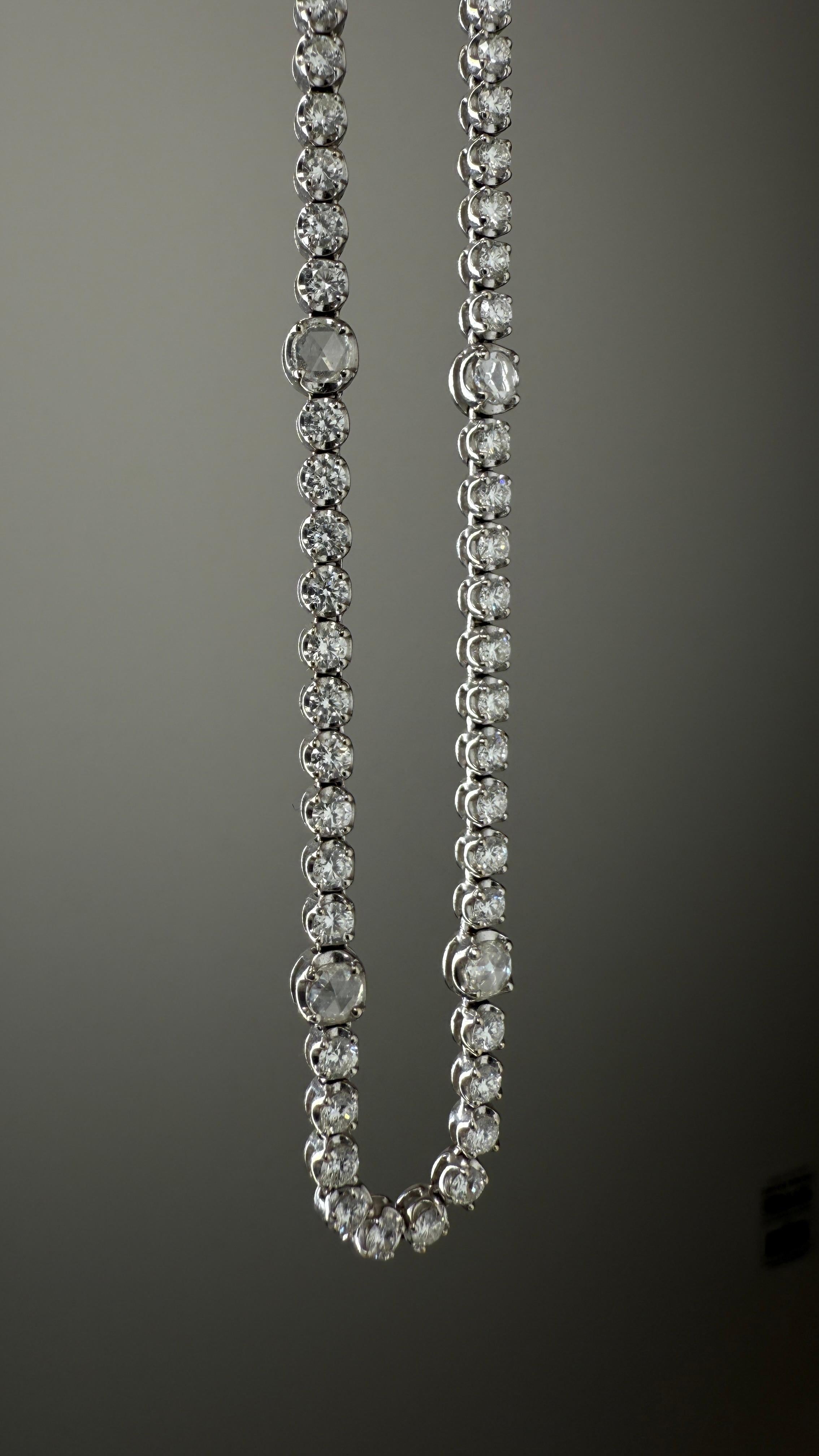 Collier Riviera en diamant miné de 12,75 carats : Opéra de 32 pouces en or blanc 18 carats Unisexe en vente