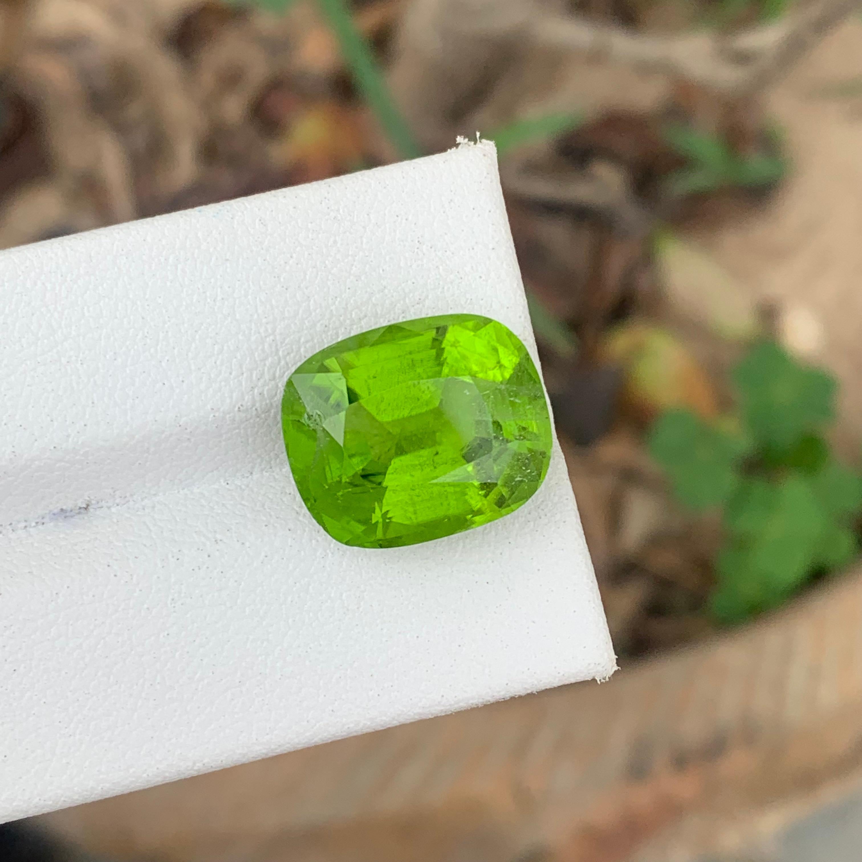 12.75 Carat Natural Cushion Cut Faceted Apple Green Peridot From Pakistan Mine For Sale 2