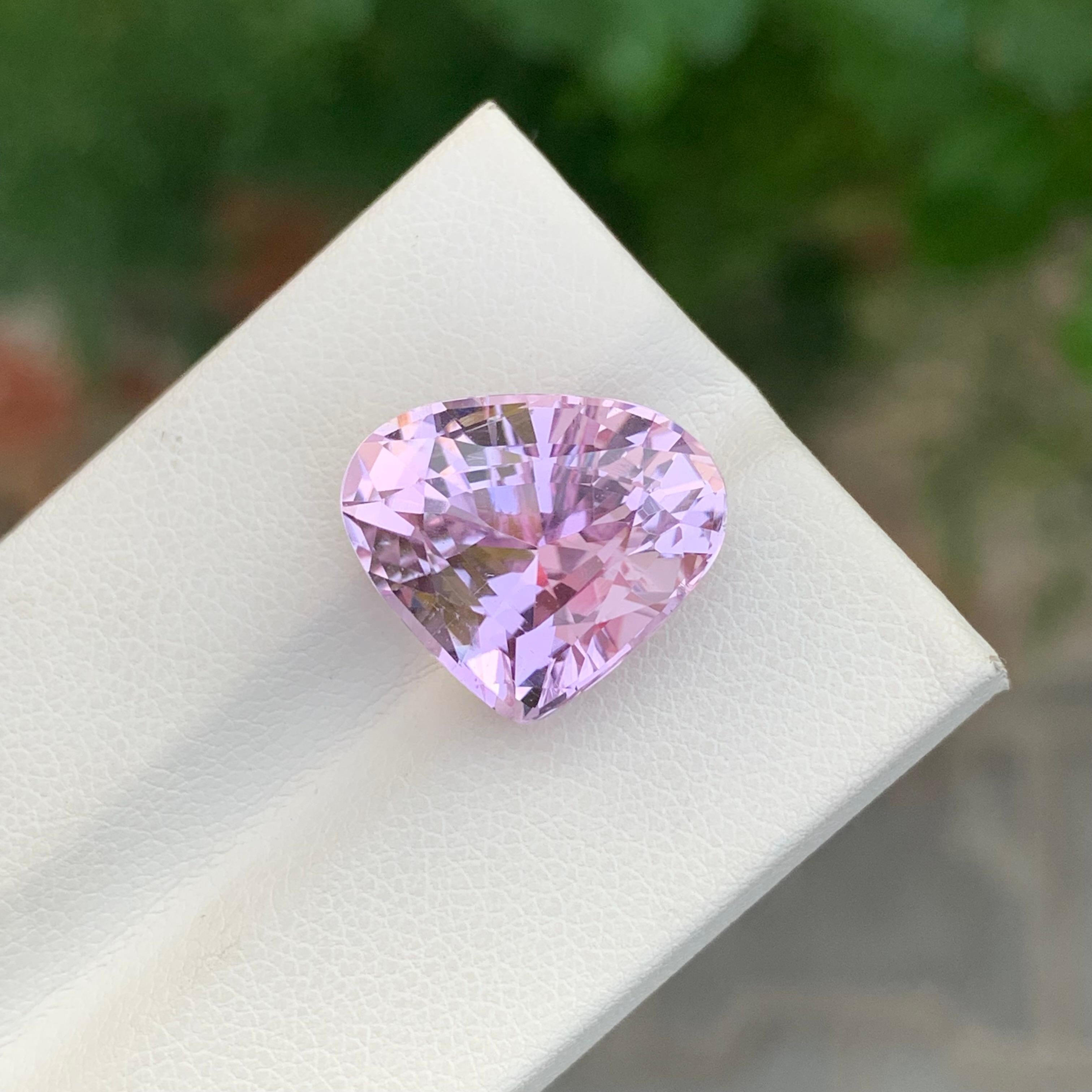 da uomo o donna 12,75 carati di Kunzite rosa naturale sfusa a forma di cuore in vendita