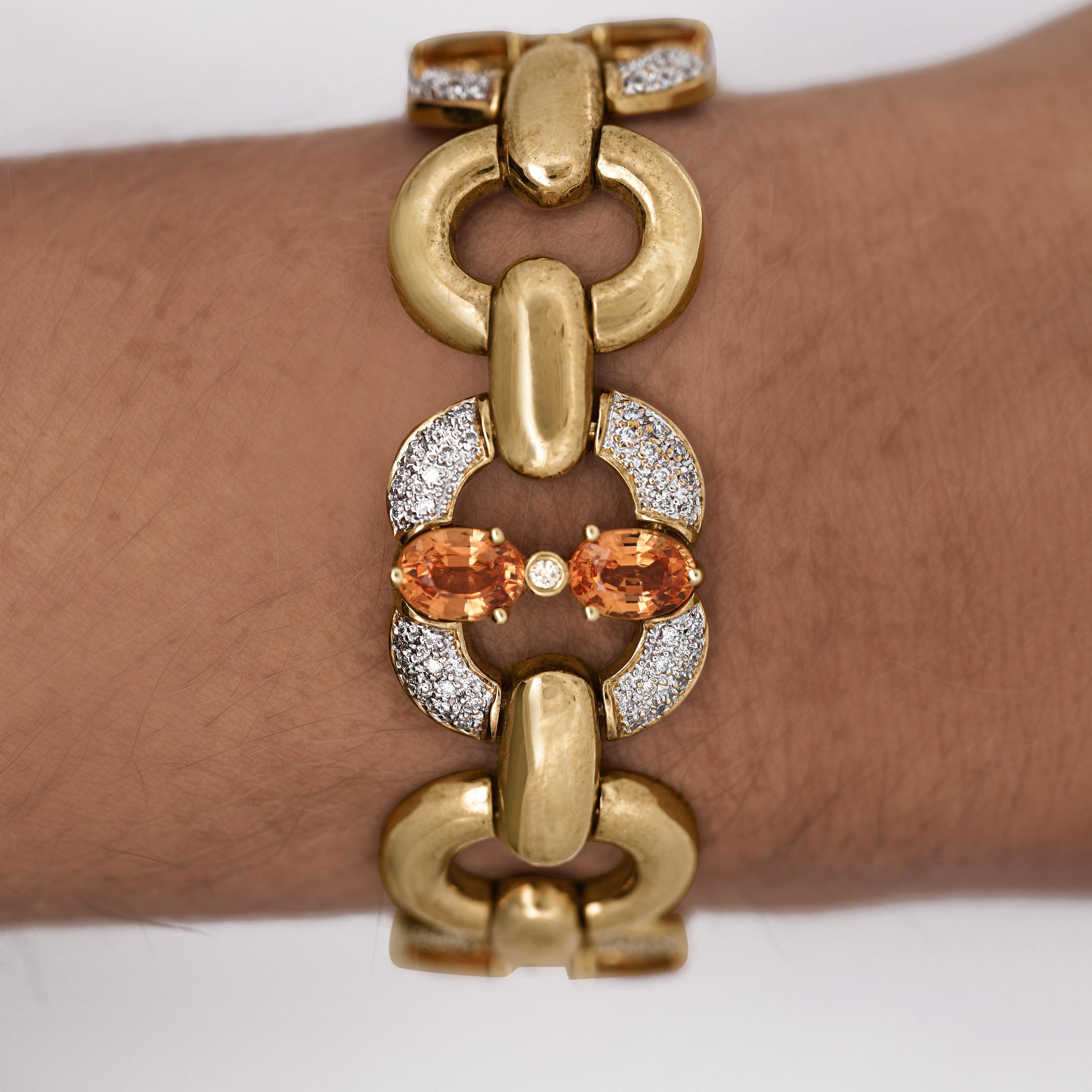 Taille ovale Bracelet à maillons ovales en or 18 carats avec grenat spessartine et diamants de 12,75 carats en vente