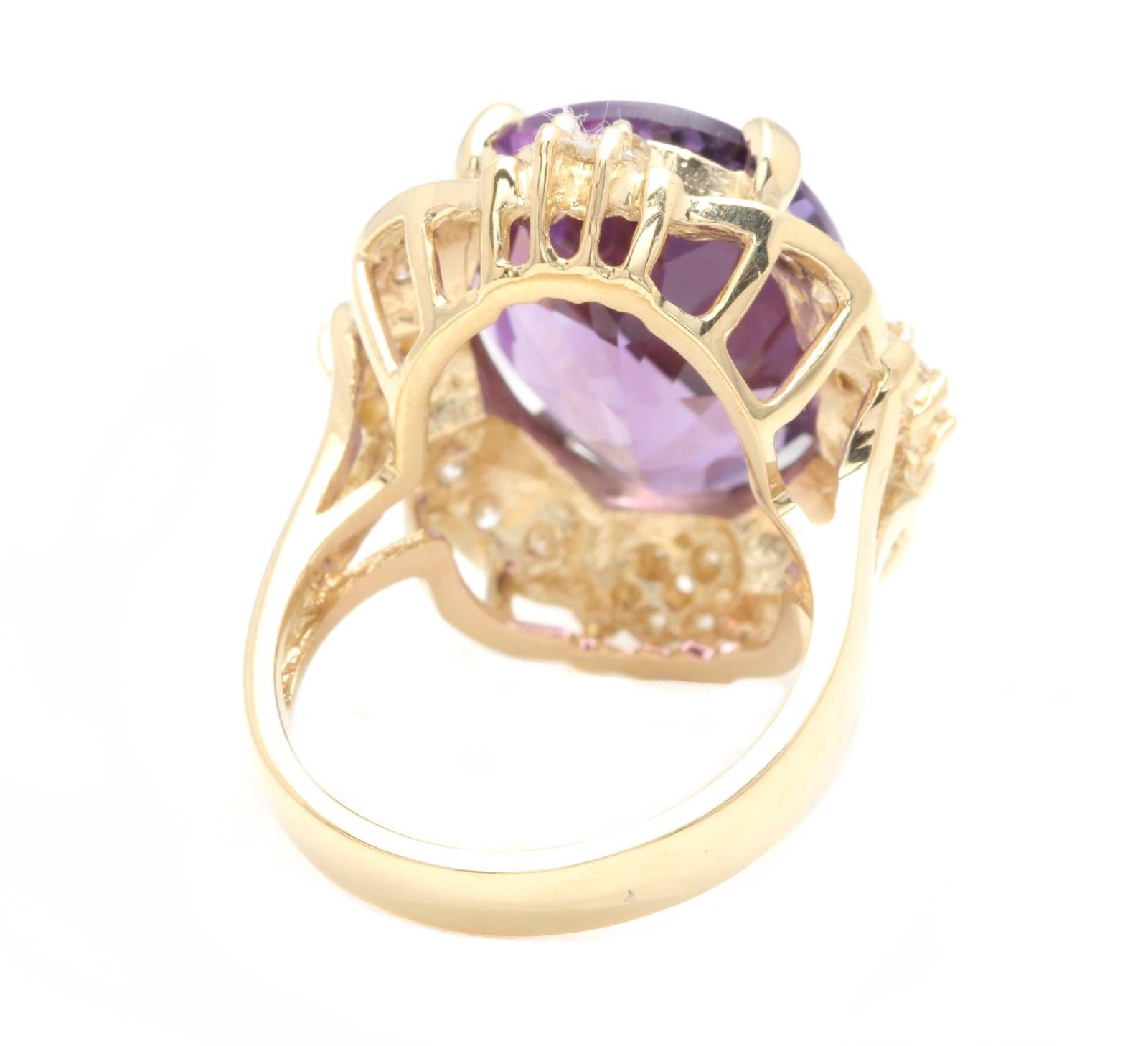 12.75 Carats Natural Amethyst and Diamond 14K Solid Yellow Gold Ring In New Condition For Sale In Los Angeles, CA