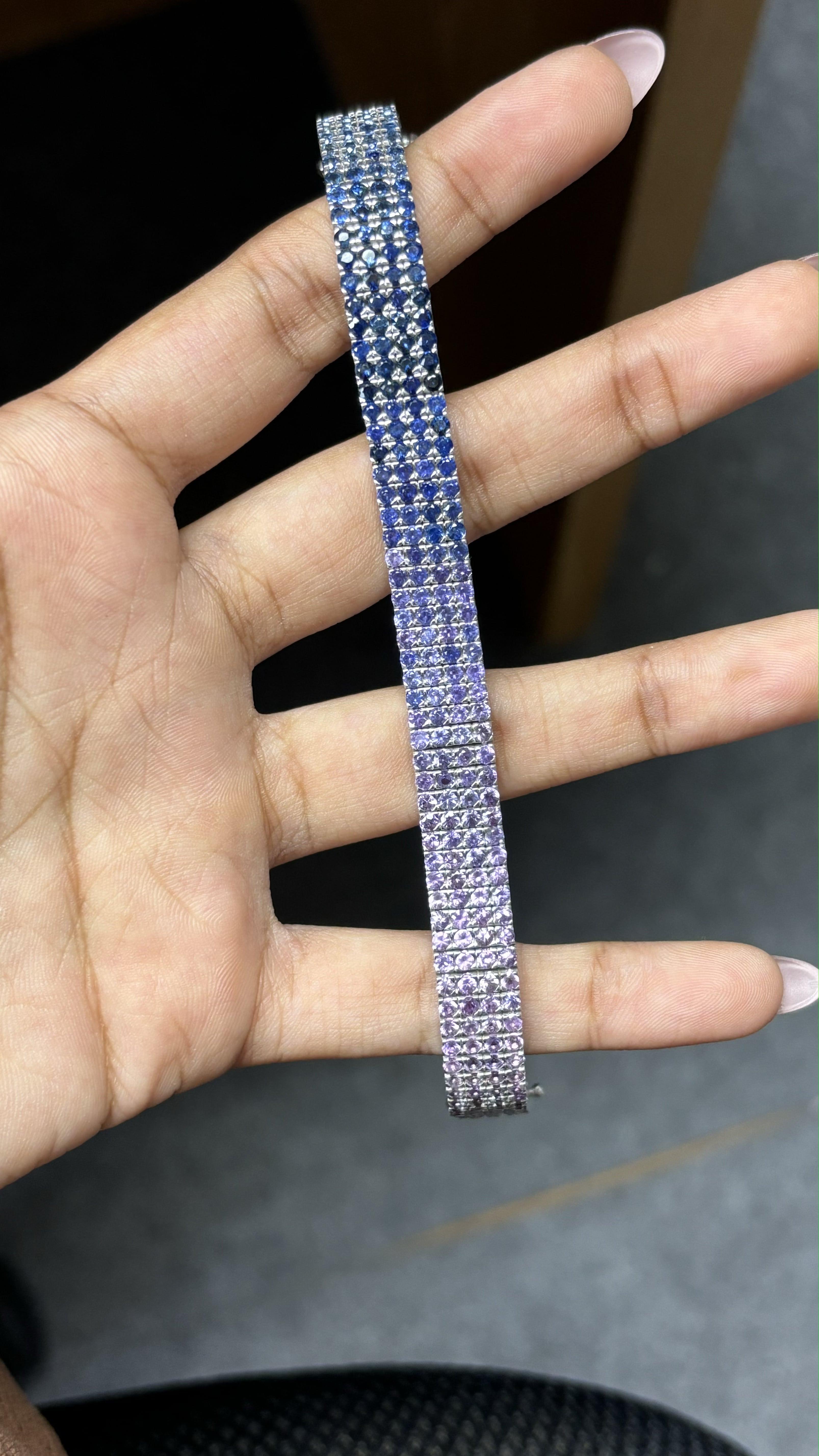 12,77 Karat lila-blau-blaue Ombre-Saphire-Armband aus 14K Weißgold mit Nieten im Angebot 8