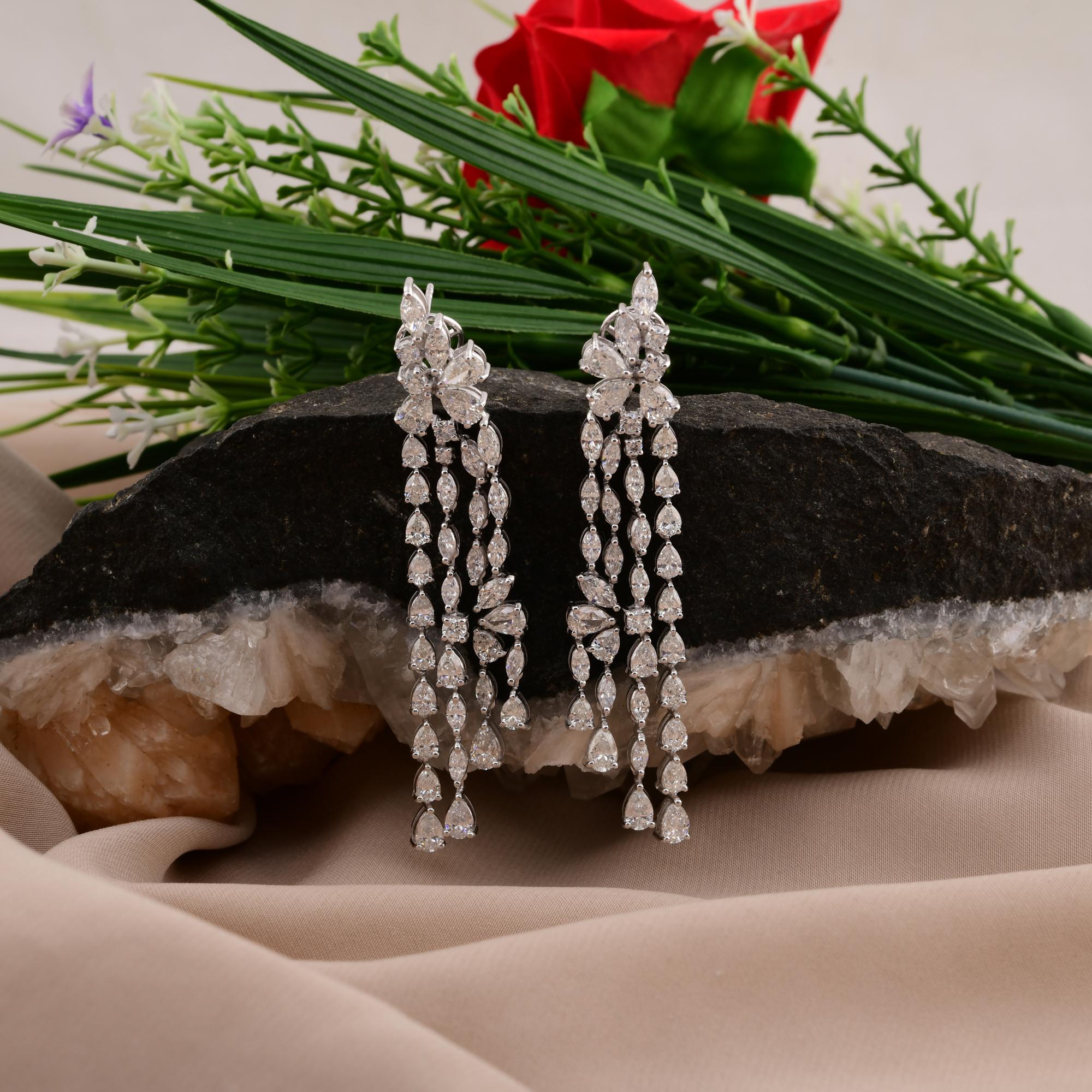 12.77 Carat SI/H Marquise Pear Diamond Chandelier Earrings 14 Karat White Gold In New Condition For Sale In Diera, Dubai