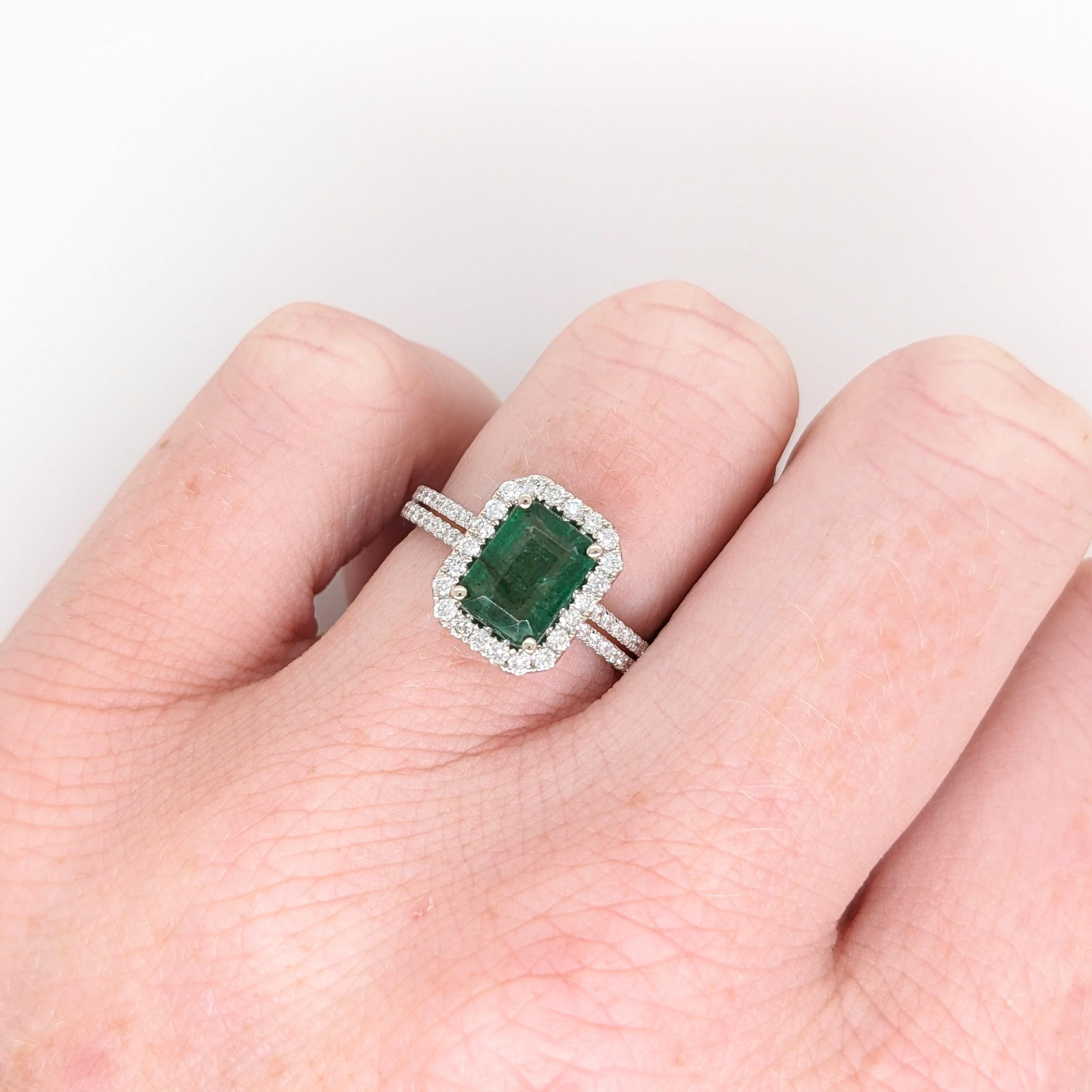 1.27ct Emerald Ring w Natural Diamond Halo in 14K White Gold Emerald Cut 8x6mm For Sale 2