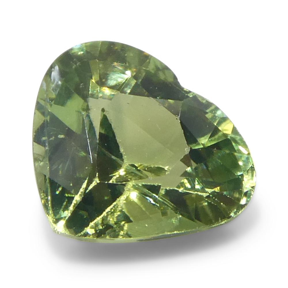 1.27ct Heart Green Sapphire from Sri Lanka In Good Condition For Sale In Toronto, Ontario