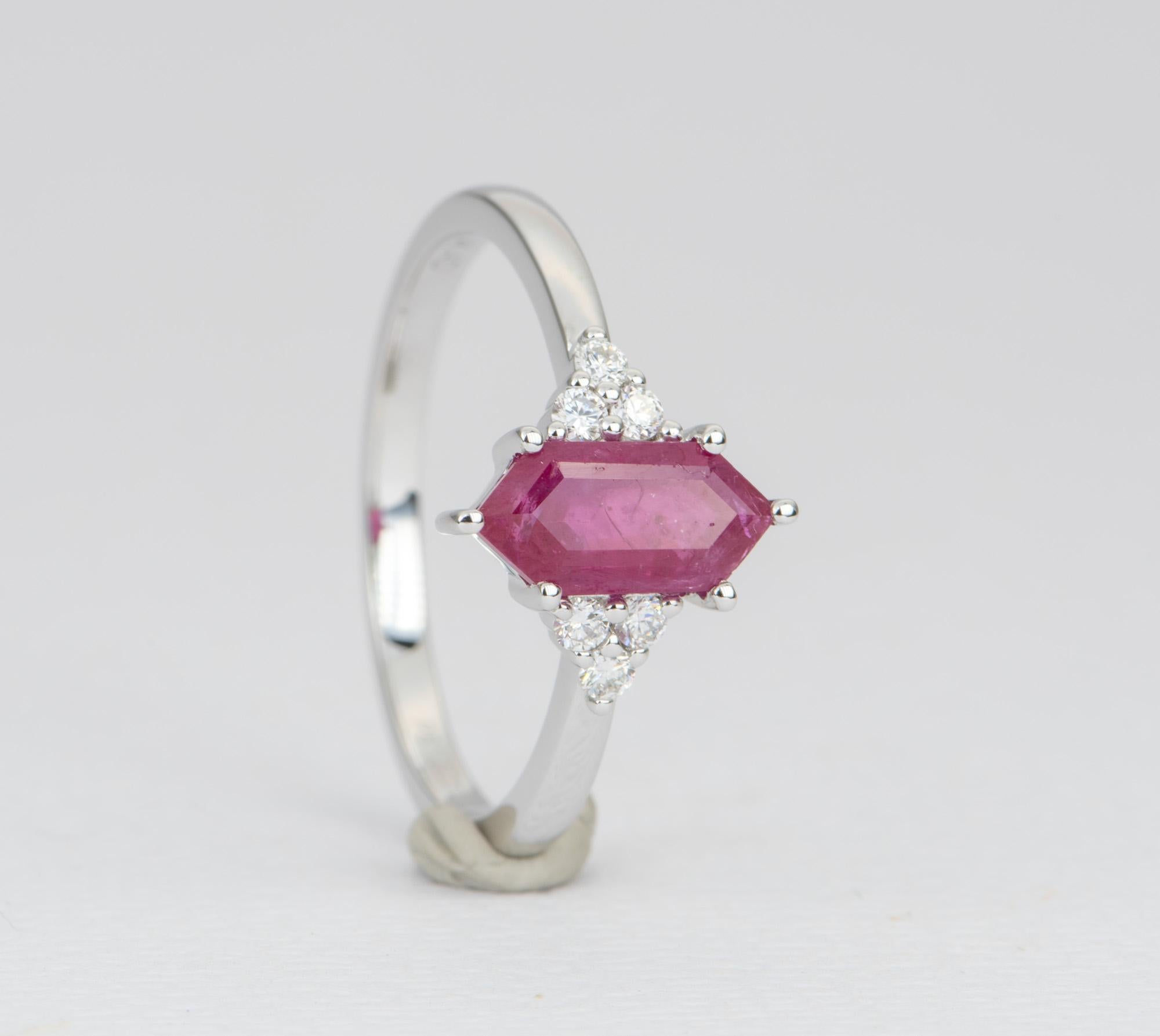 ruby hexagon