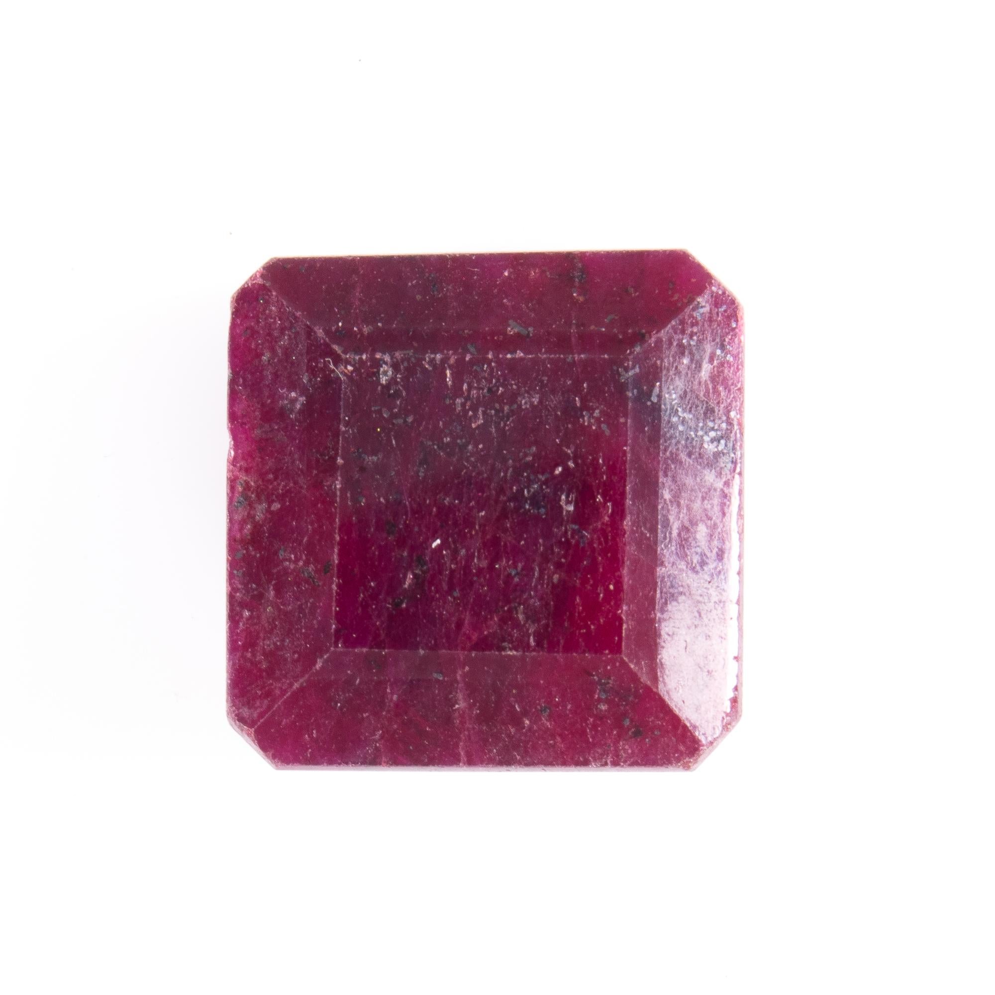 127ct Natural Red African Ruby In Good Condition For Sale In Nottingham, GB