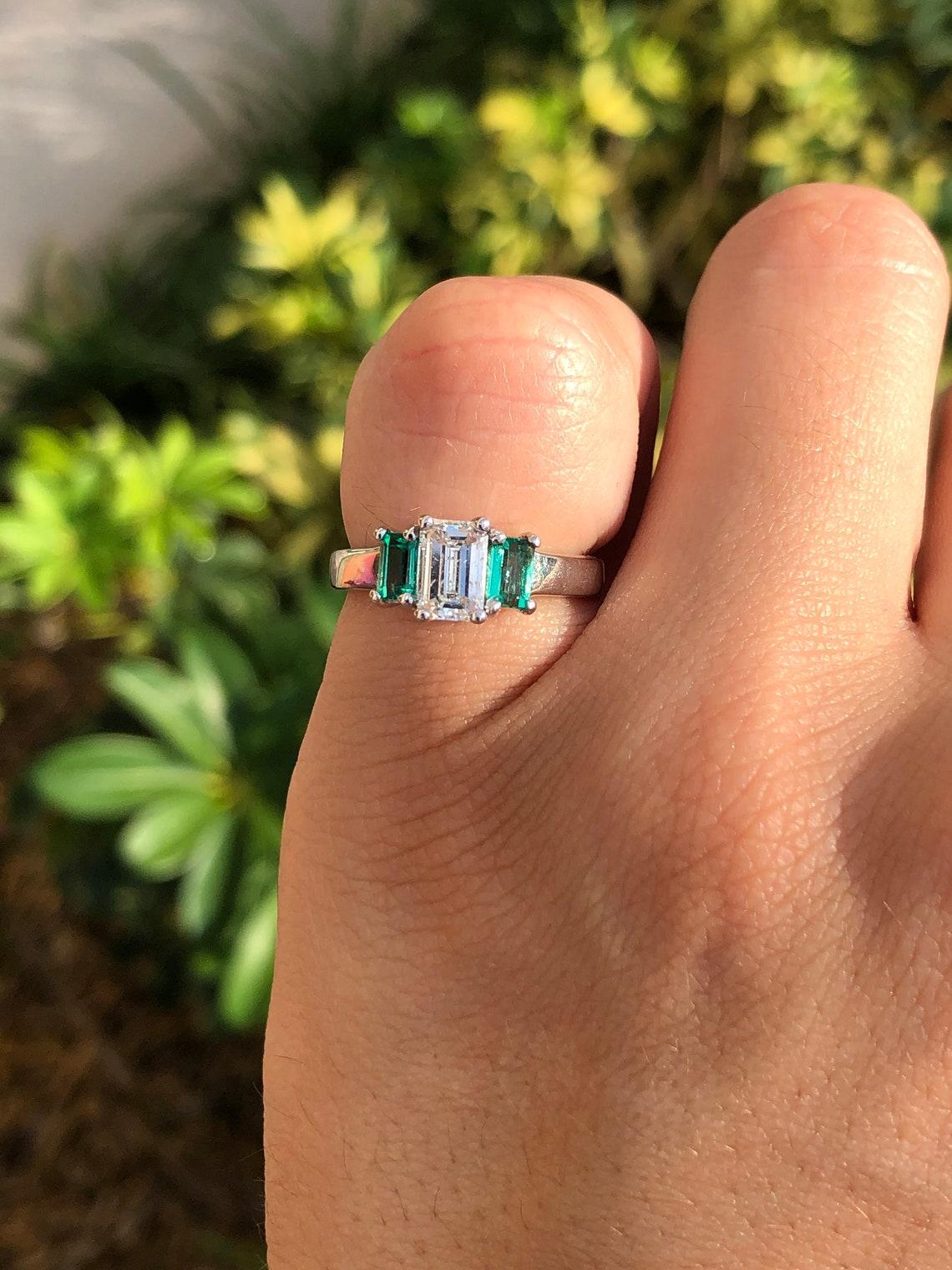 1.27tcw 14K Three Stone Emerald Cut Emerald & Diamond Gold Ring In New Condition For Sale In Jupiter, FL