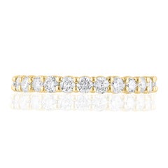 1,28 Karat Brillantschliff Runder Diamant Eternity Band in 14K Gelbgold