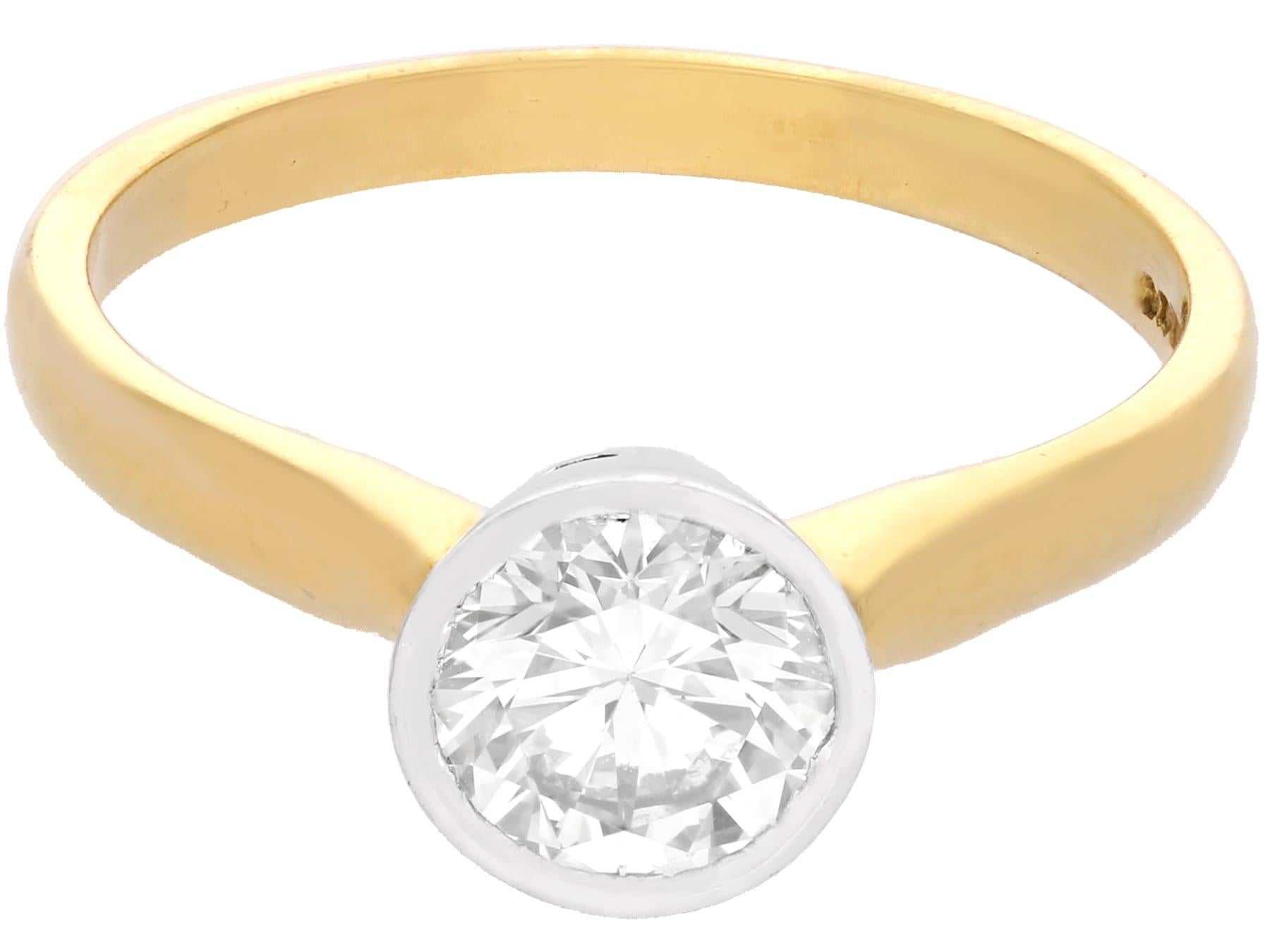 Taille ronde Bague de fiançailles solitaire en or jaune et diamant de 1,28 carat en vente