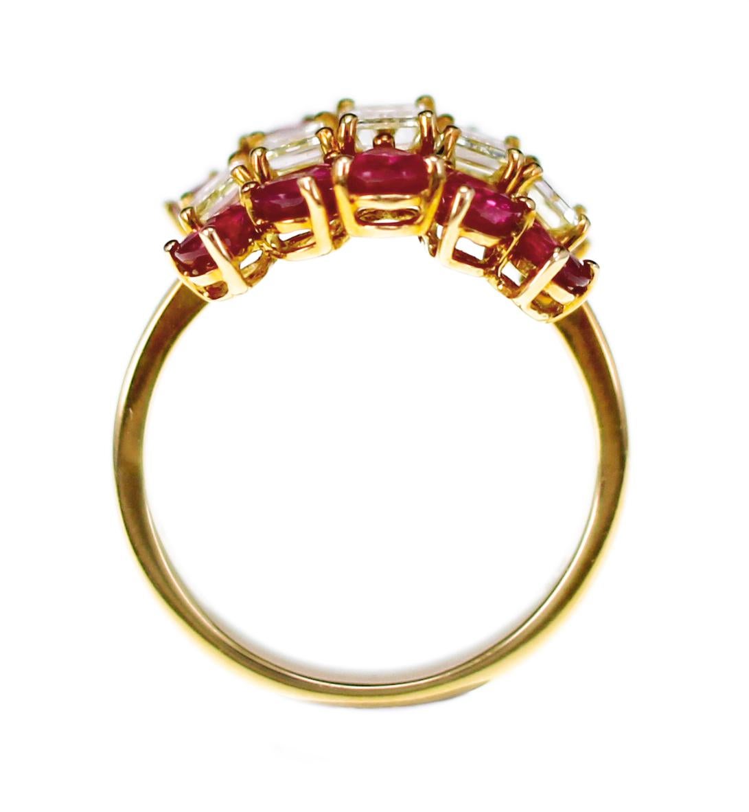 1.28 Karat Ausgefallener hellgelber Smaragdschliff mit lebhaftem rotem Mosambik-Rubin für Damen oder Herren im Angebot