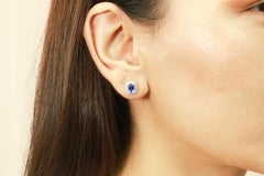 1.28 Carat Genuine Tanzanite and Diamond 14 Karat White Gold Earring