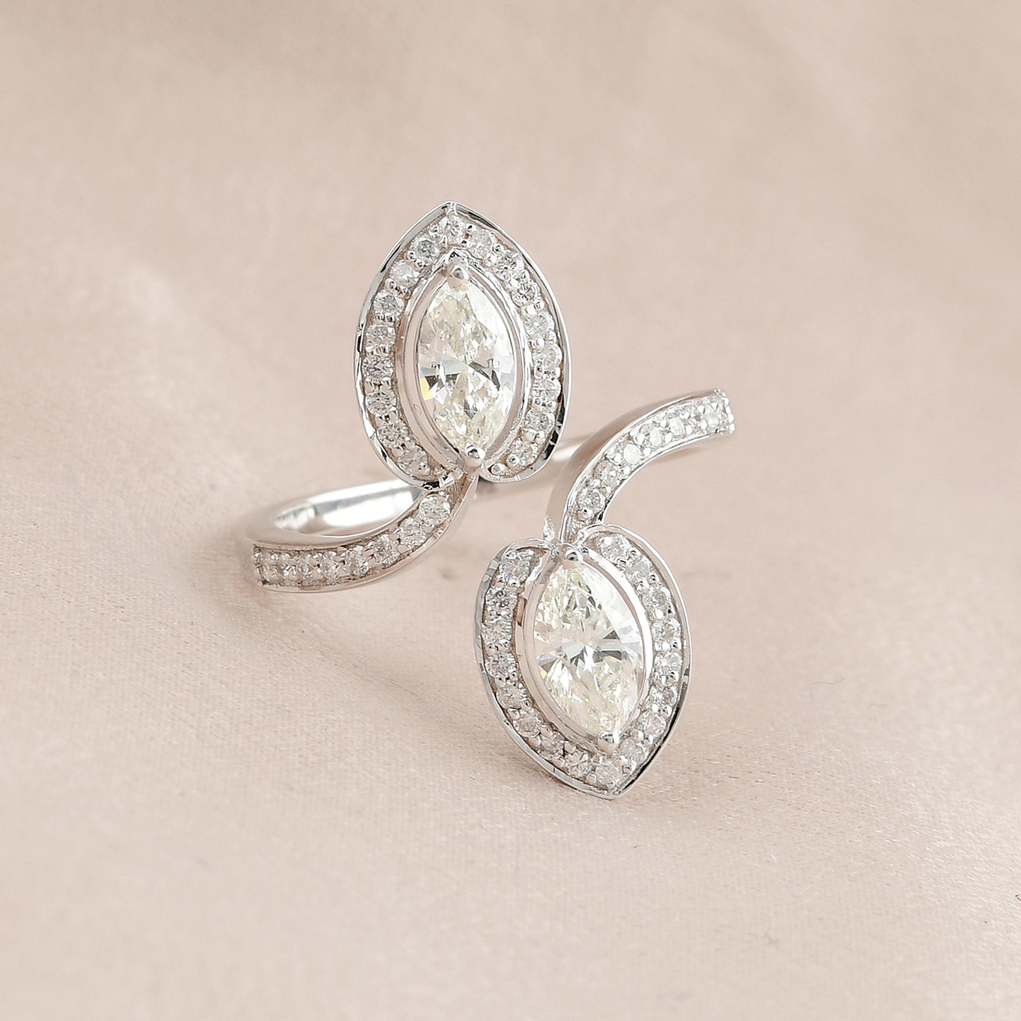 Moderno Anello con diamante rotondo e marquise da 1,28 carati in oro bianco 18 carati Gioielli di pregio in vendita