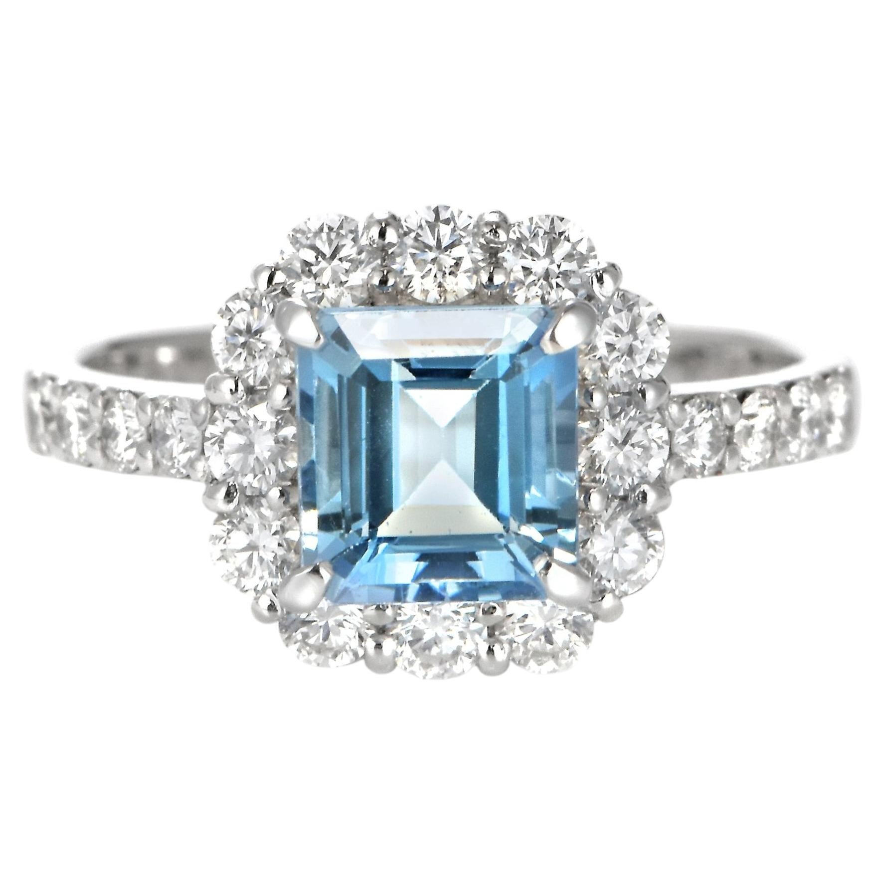 1.28 Carat Natural Santa-Maria Aquamarine and Diamond Ring Made in Platinum