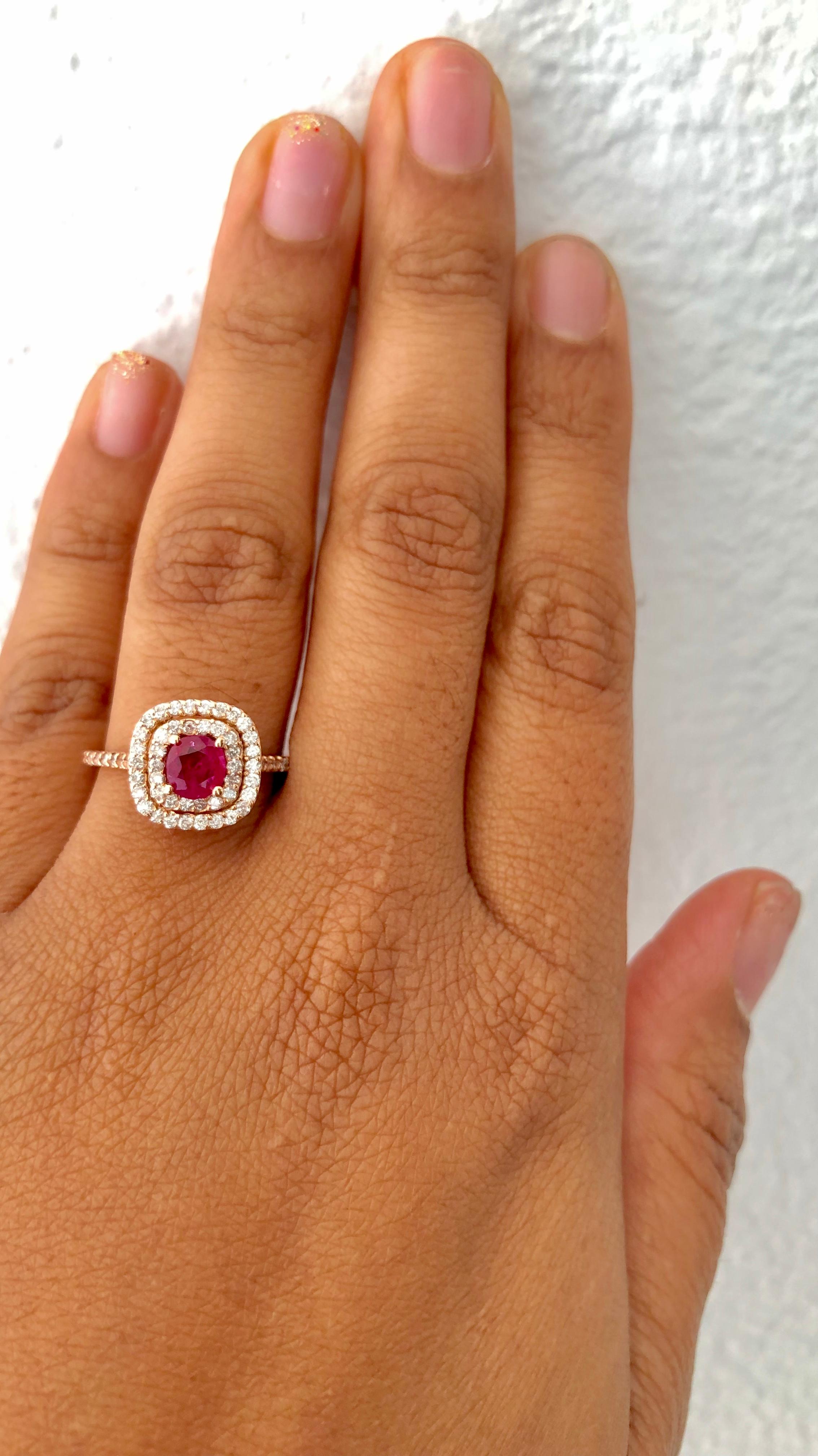 Round Cut 1.28 Carat Ruby Diamond Rose Gold Ring For Sale