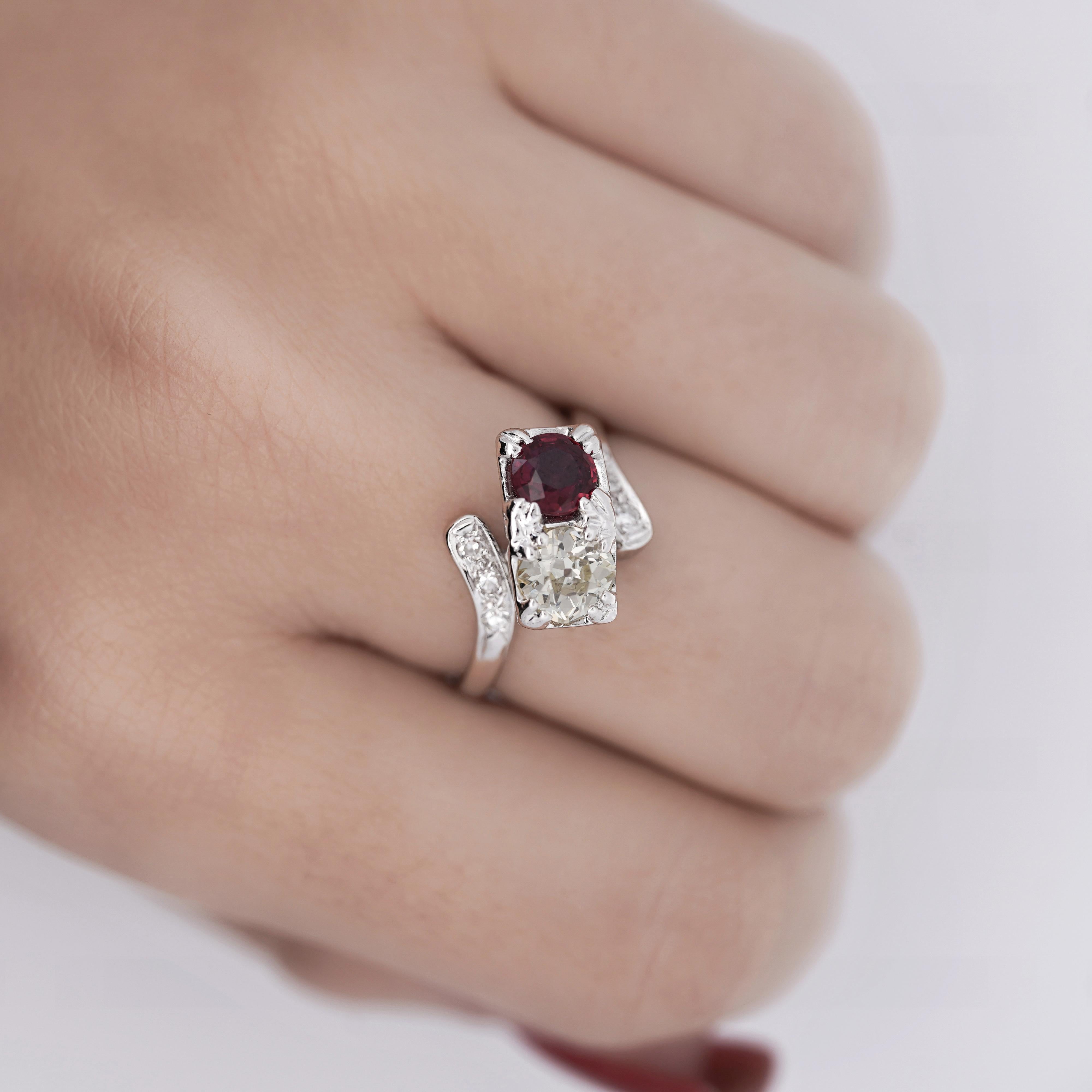 Art Deco 1.28 Carat Ruby & Diamond 14K White Gold Toi Et Moi Ring For Sale