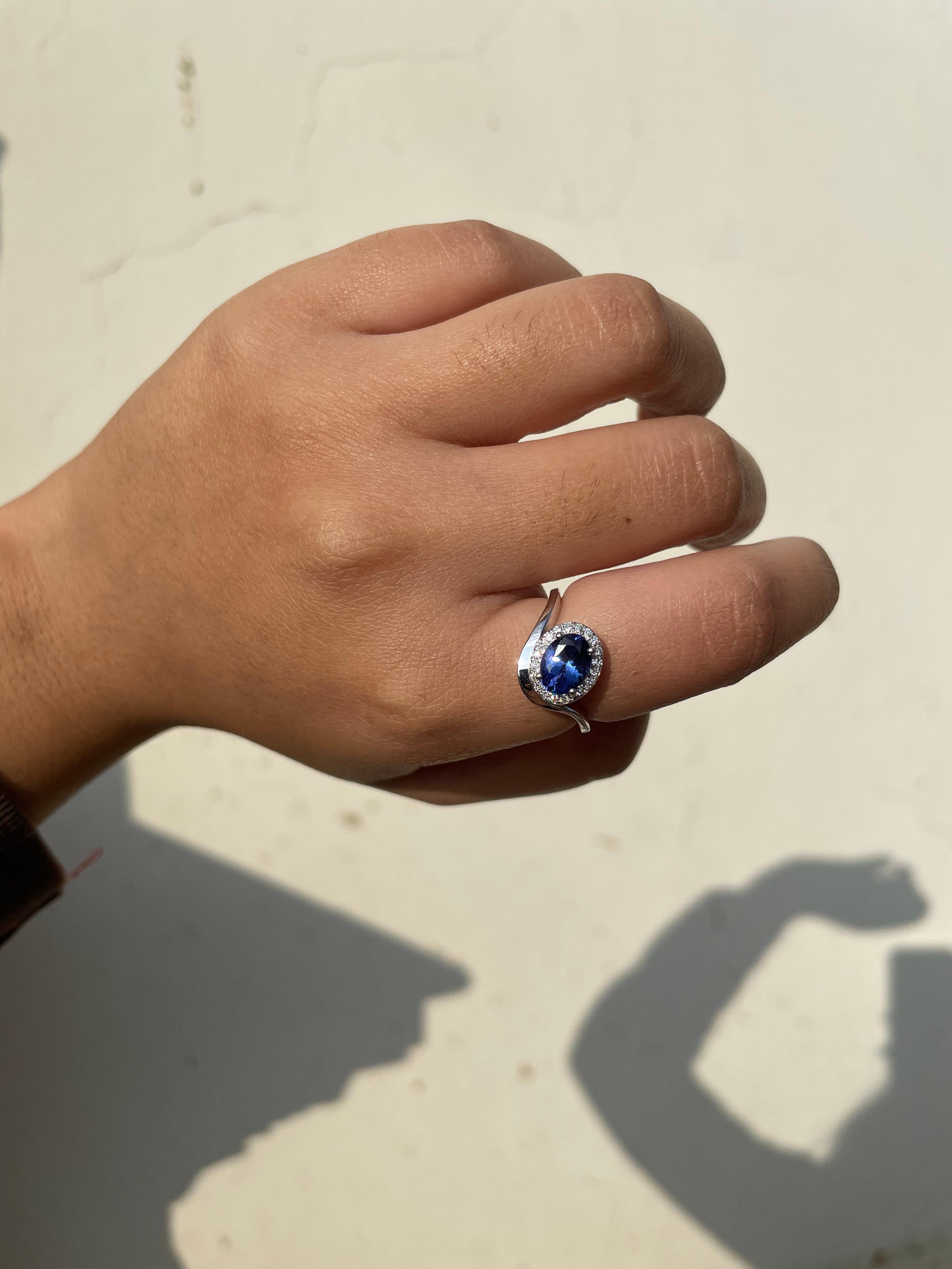 For Sale:  Natural Tanzanite and Diamond Ring in 18k Solid White Gold   7