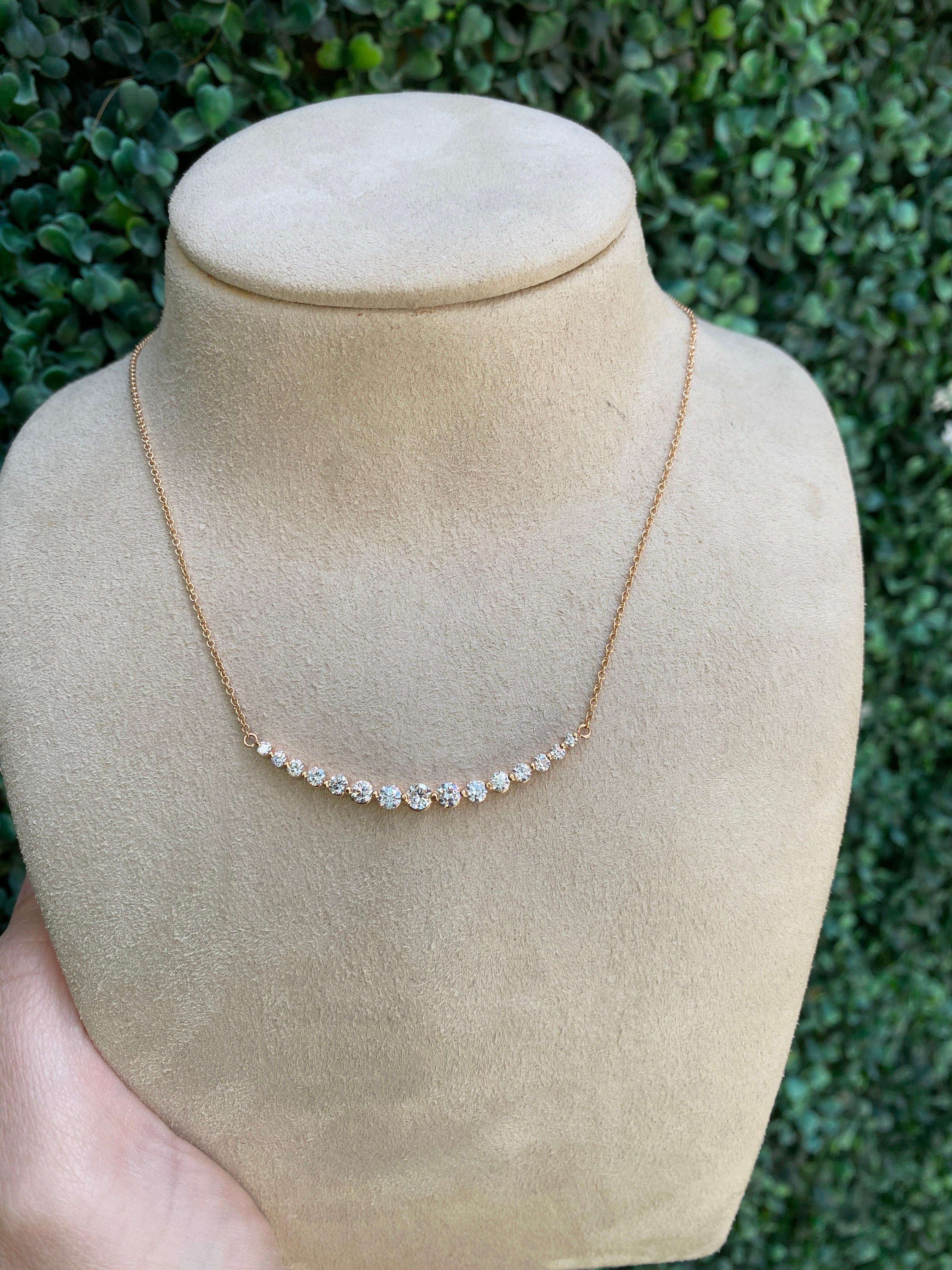 Round Cut 1.28 Carat Total Weight Natural Diamond Graduated Bar Necklace, 18k Rose Gold For Sale