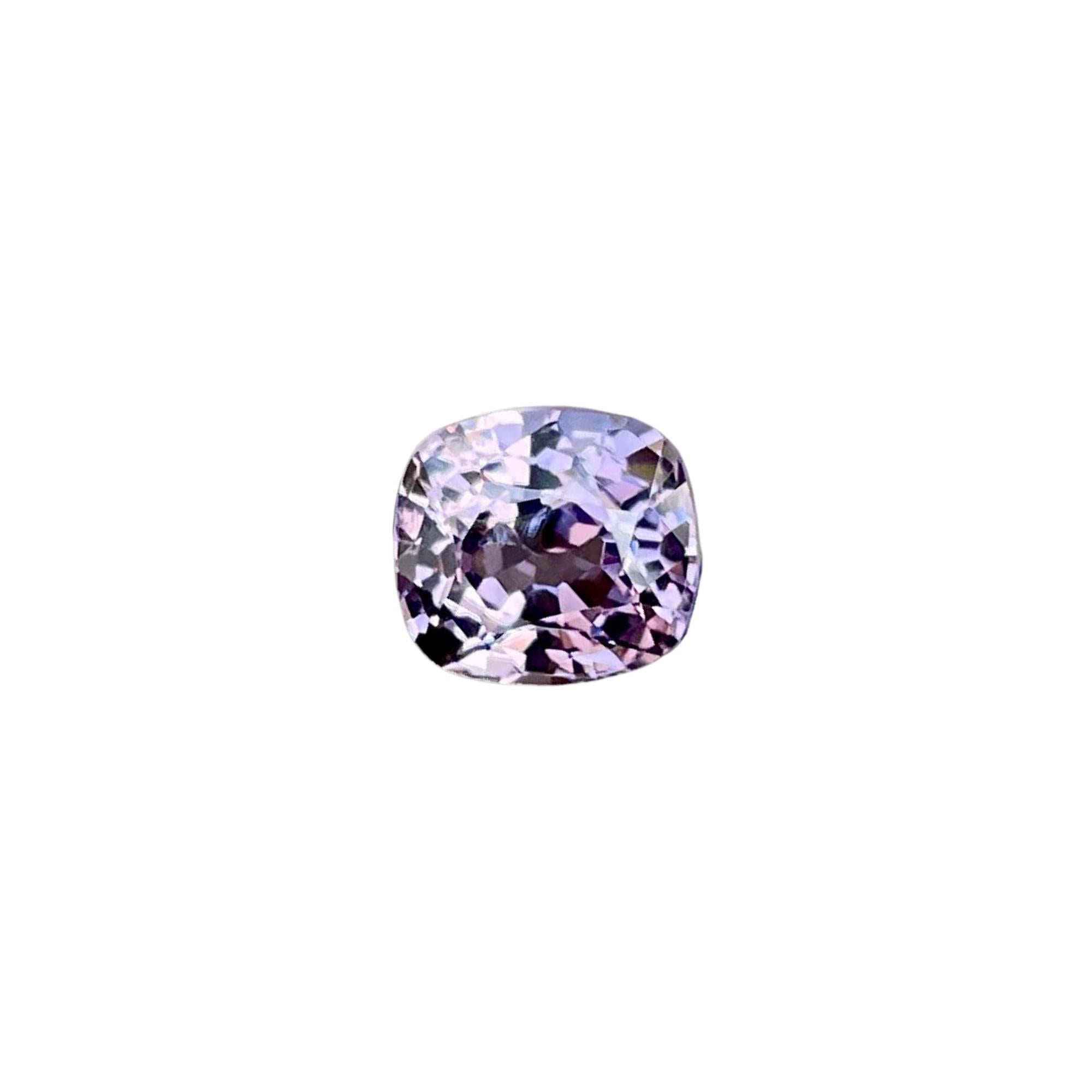 Pierre précieuse naturelle de spinelle birmane rose violacé taille coussin de 1.28 carat en vente 3