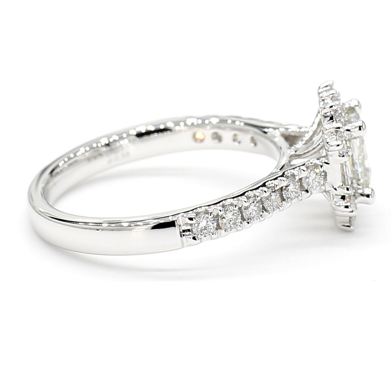 Anello con taglio Asscher da 1,28 carati totali GIA Vintage Design Oro Bianco 18k Nature in vendita 3